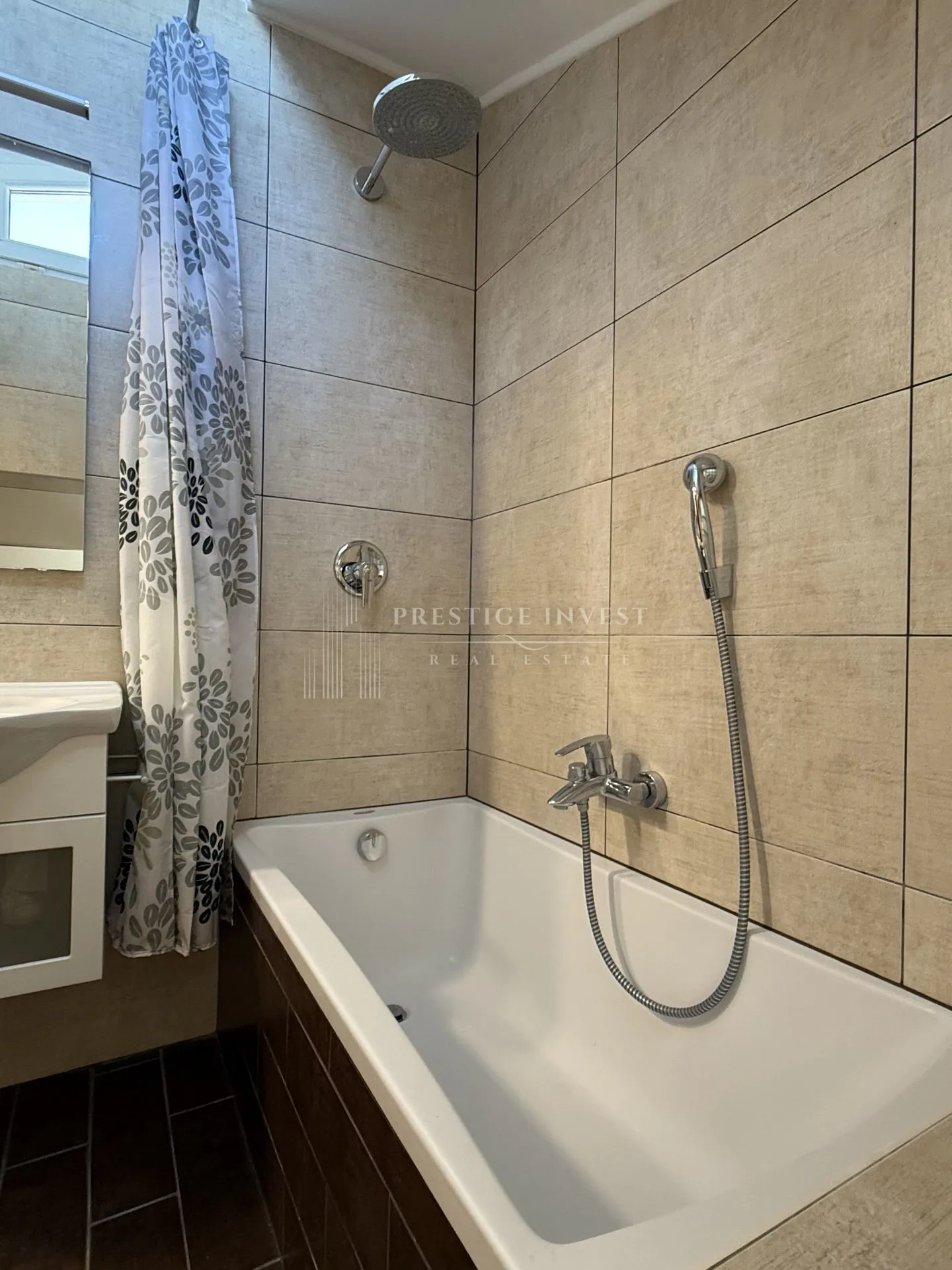 zadar- trosoban stan s garažom- 90m2 - slika 14