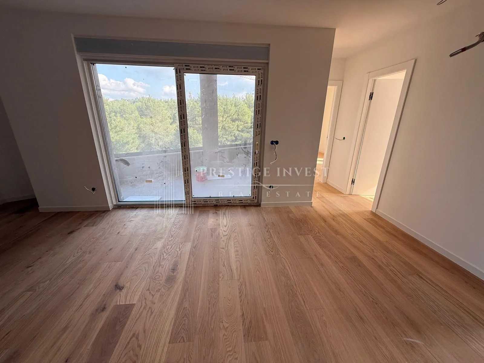 vidikovac- 3 soban stan s garažom i krovnom terasom - slika 31