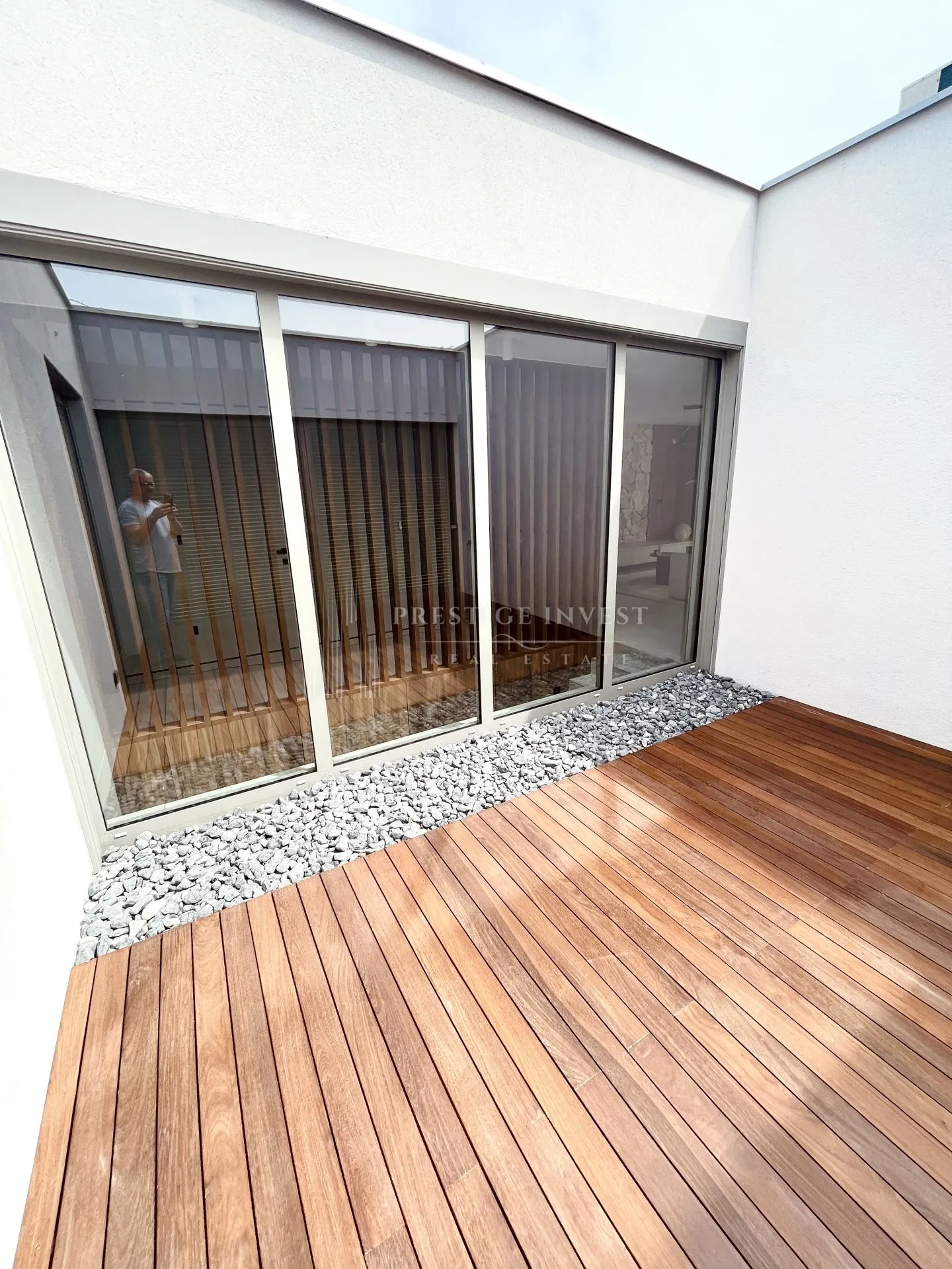 rogoznica- centar- luksuzan namješten penthouse - slika 86