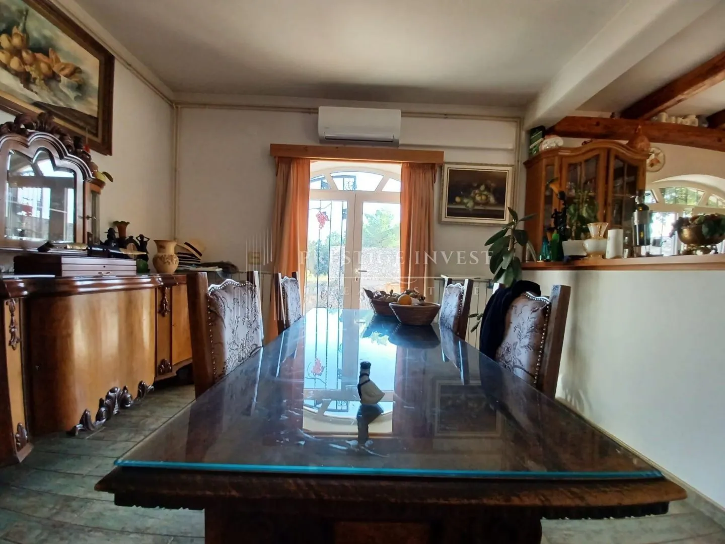 kamena kuća u privatnom kompleksu s građevinskim zemljištem od 10 000m2 - slika 50