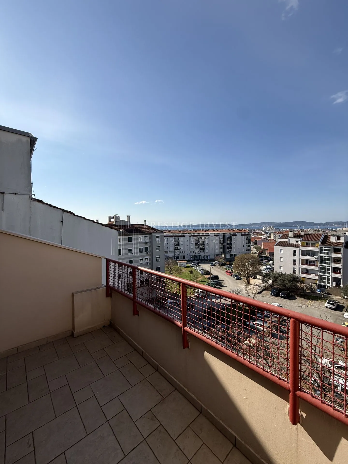 zadar- trosoban stan s garažom- 90m2 - slika 3