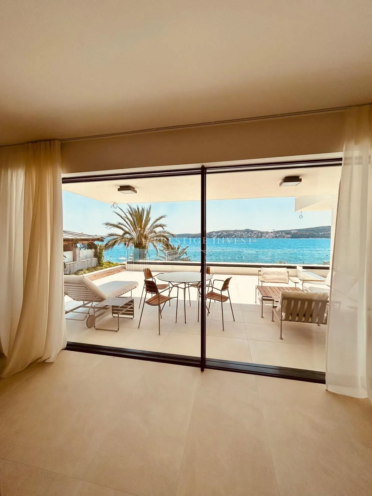 Luksuzni apartman Anne – prvi red do mora - Trogir - Seget Donji, Seget