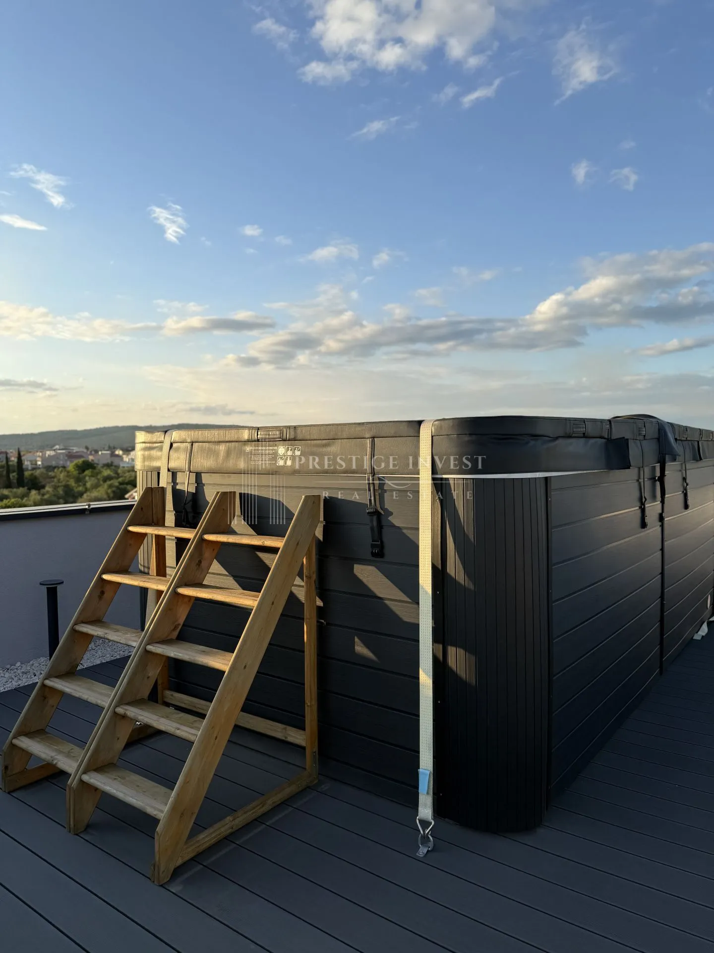 ekskluzivan penthouse- drugi red od plaže - slika 5