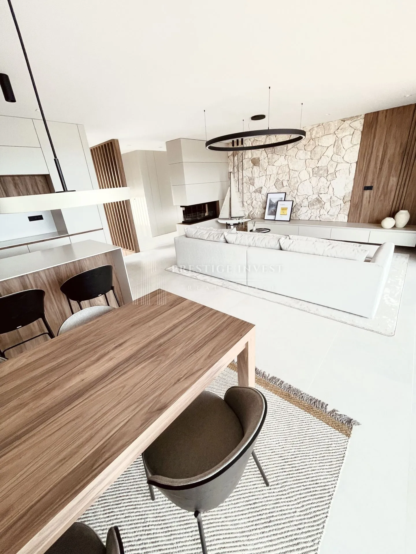 rogoznica- centar- luksuzan namješten penthouse - slika 10