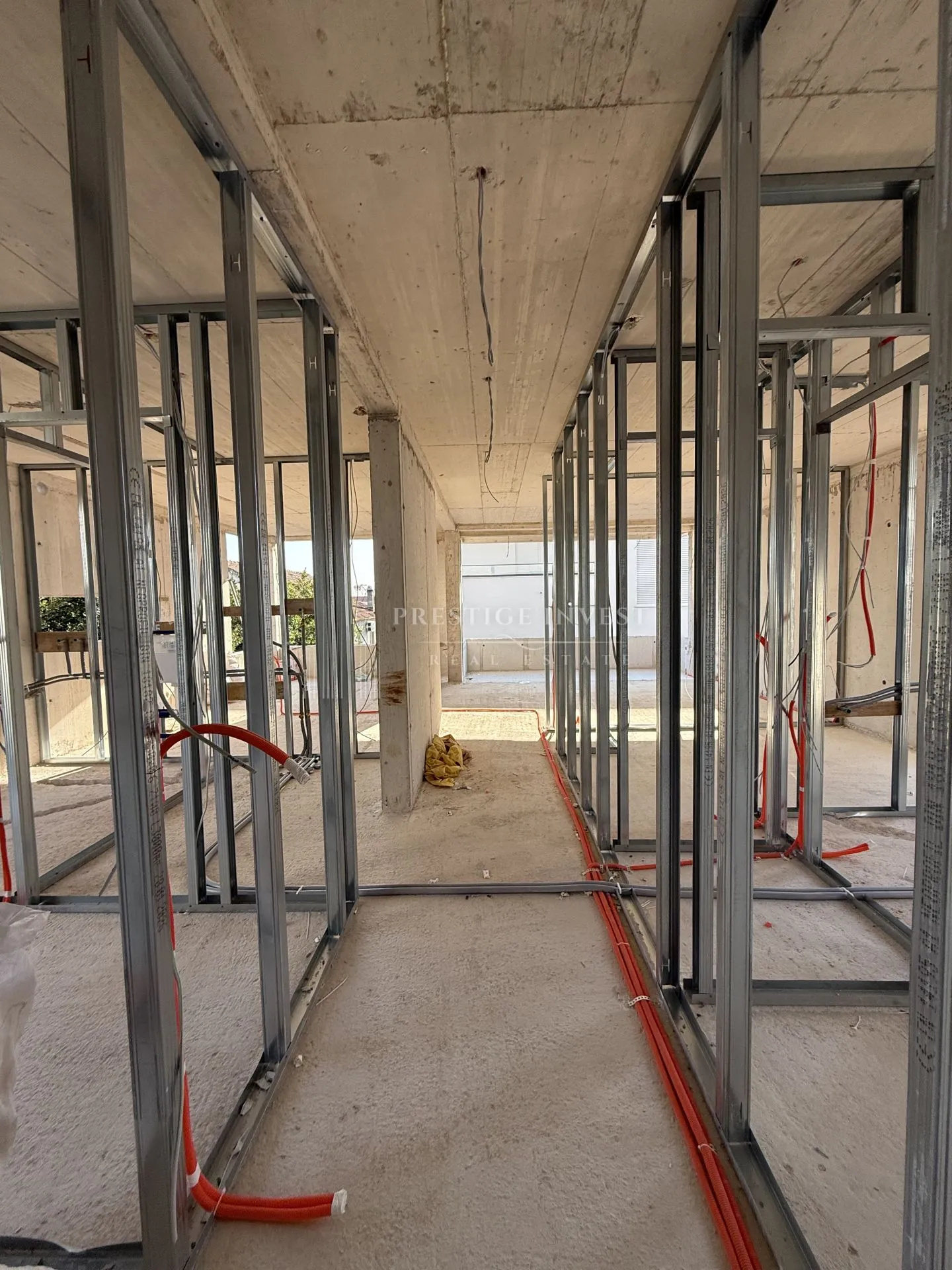 zadar- novogradnja- 3- soban stan- lift, garaža - slika 24