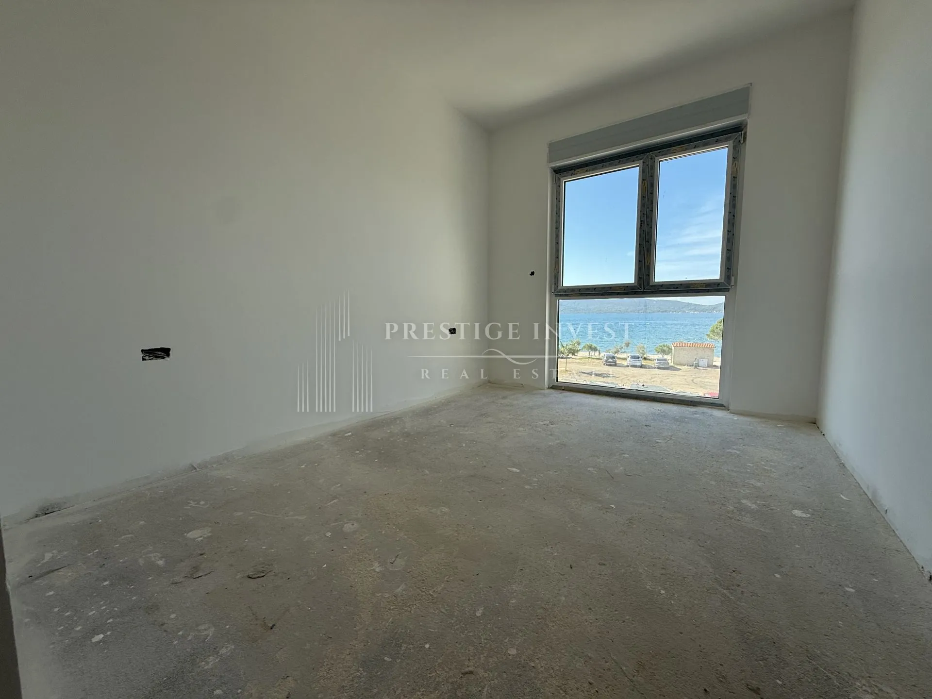 sukošan-s06-penthouse prvi red uz more - slika 37