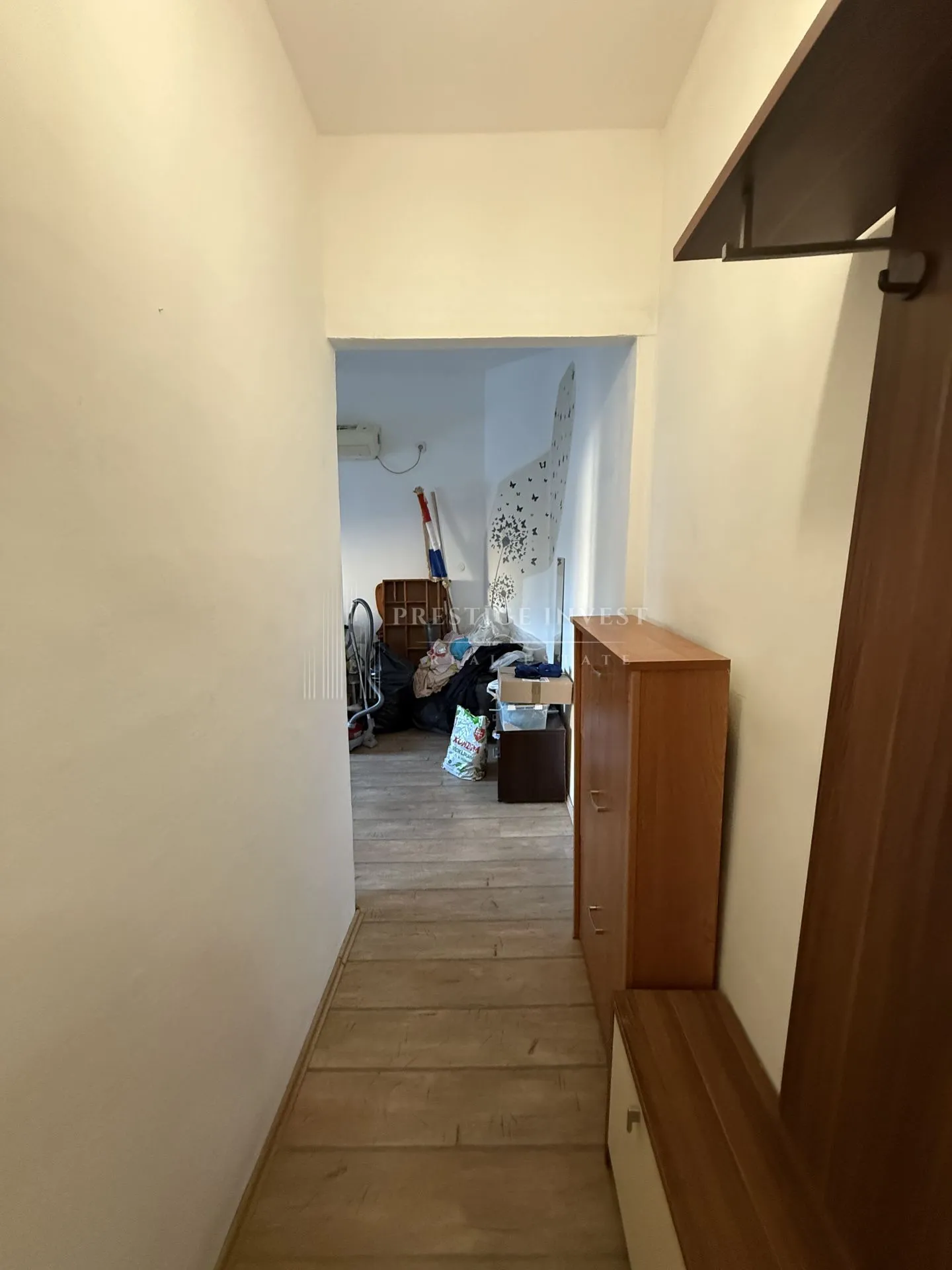 poluotok- četverosoban 82m2 - centar - slika 19