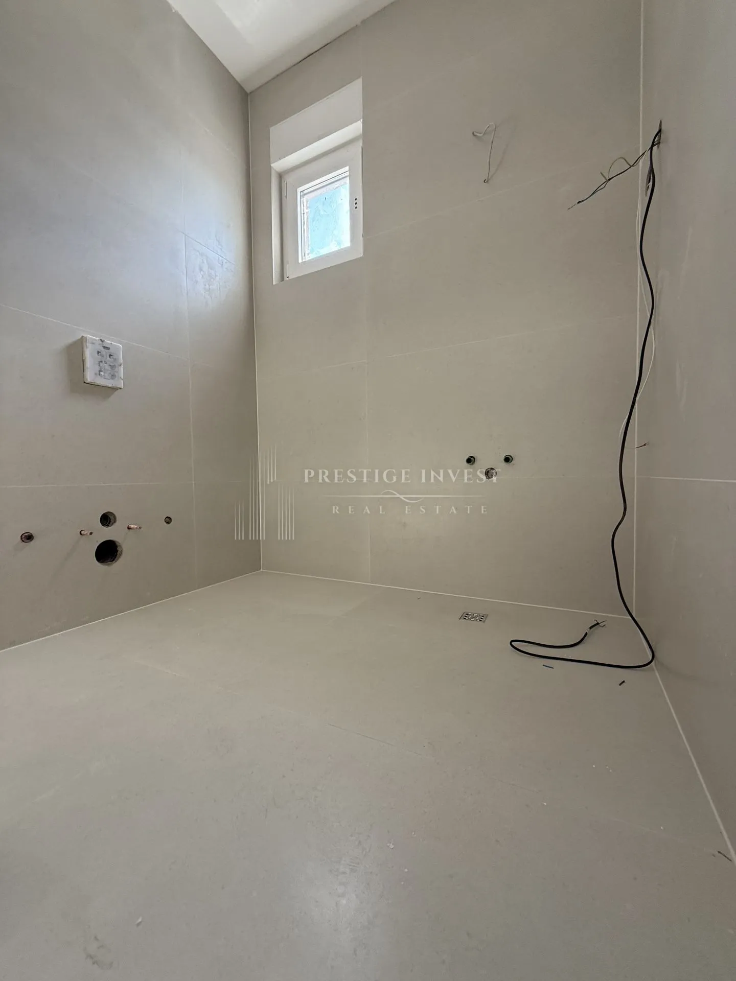 sukošan-s06-penthouse prvi red uz more - slika 35