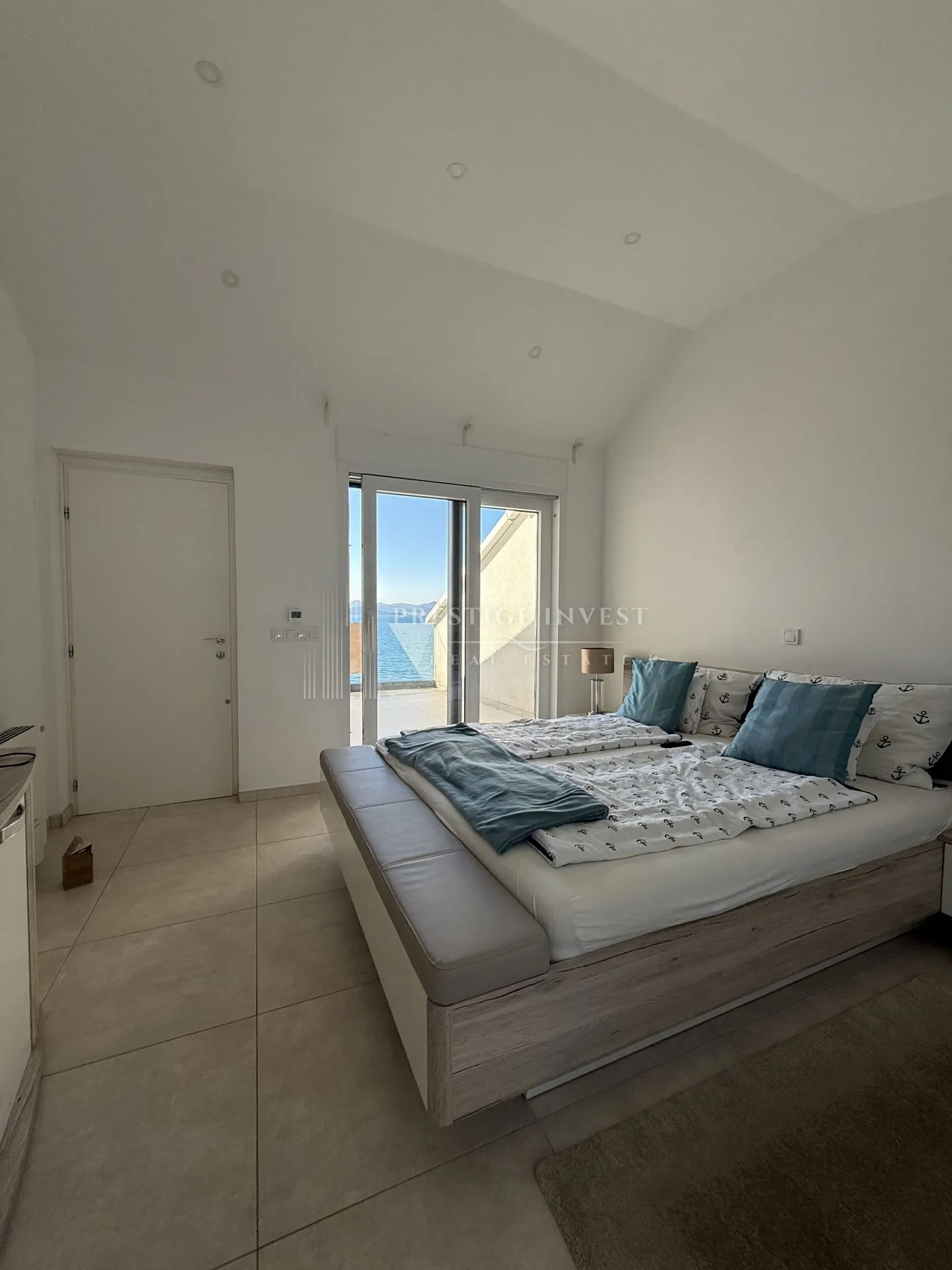 bibinje zadar- penthouse prvi red uz plažu - slika 21