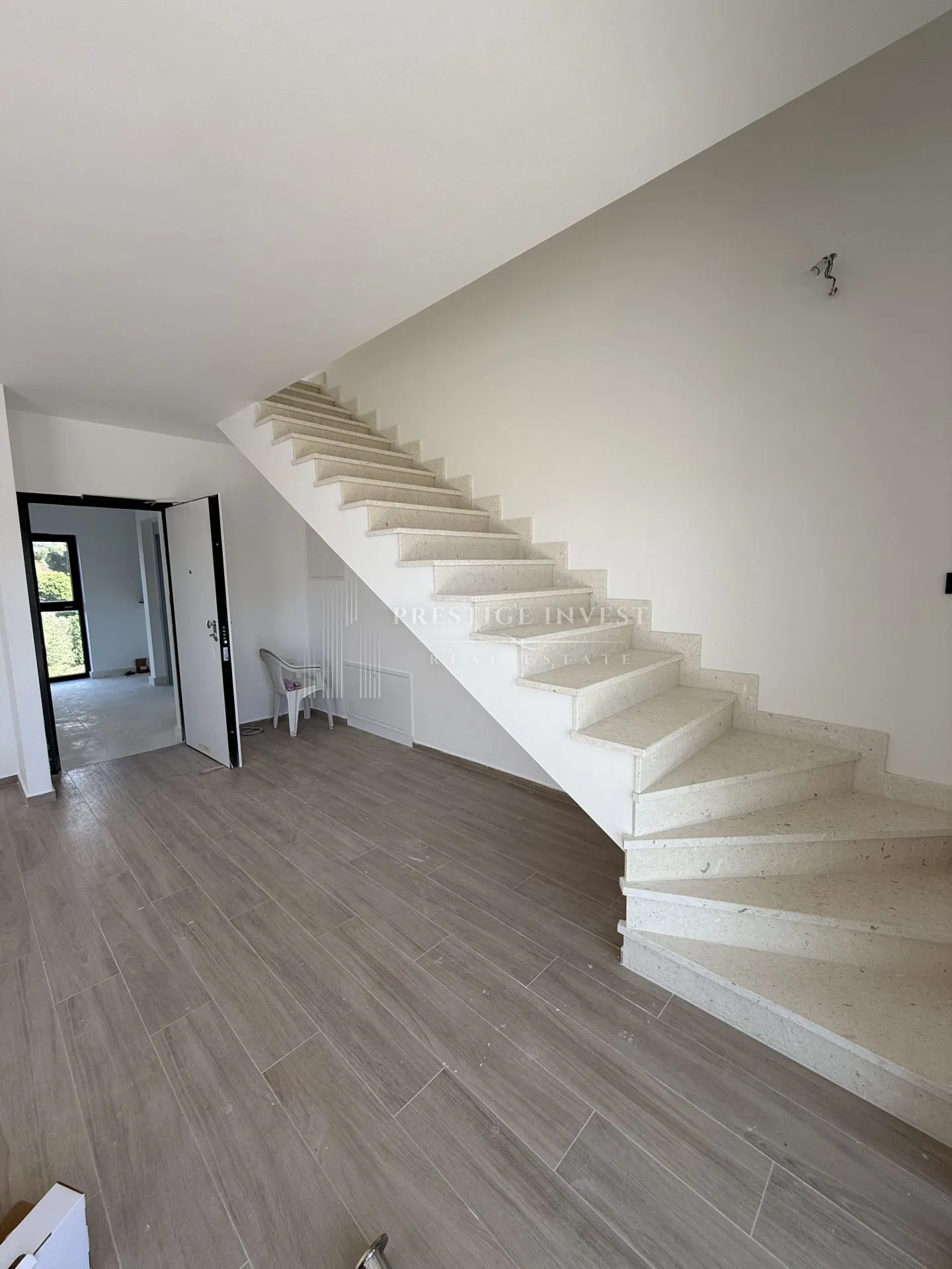 luksuzan penthouse pogled na more- s7 - drugi red uz more - slika 42