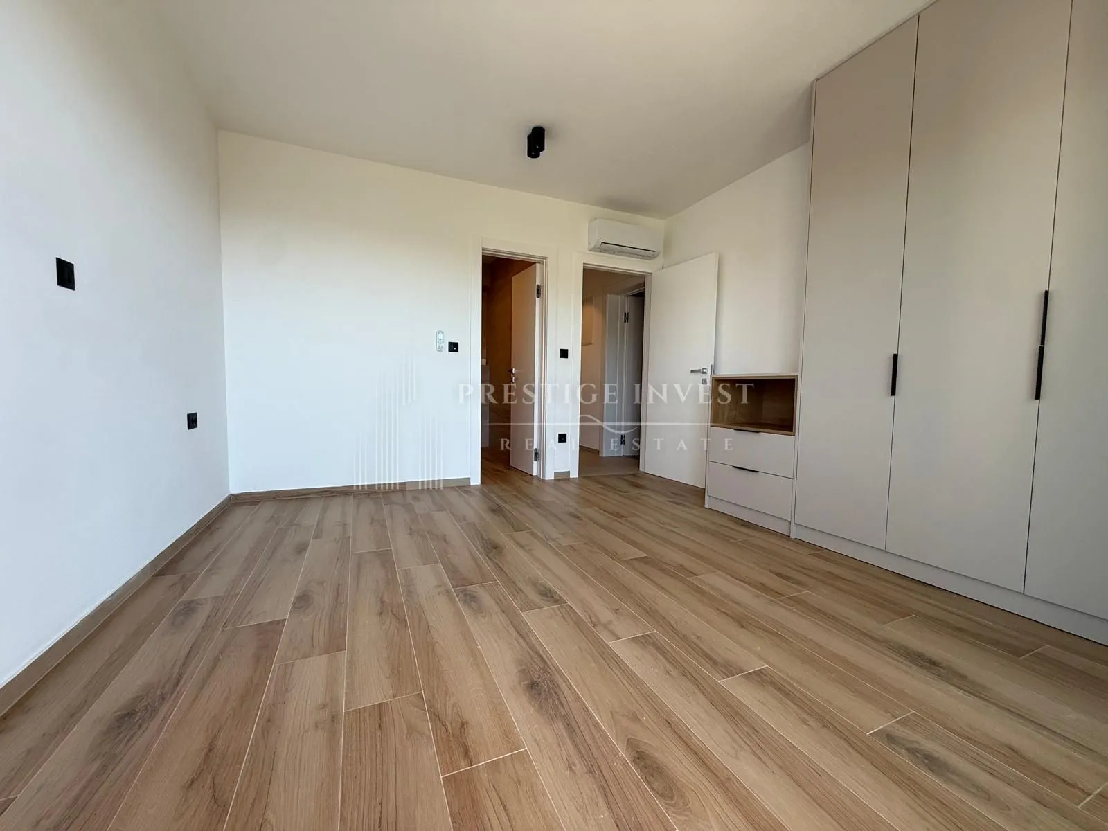 drage - vila s bazenom - nesmetan pogled na more - slika 24