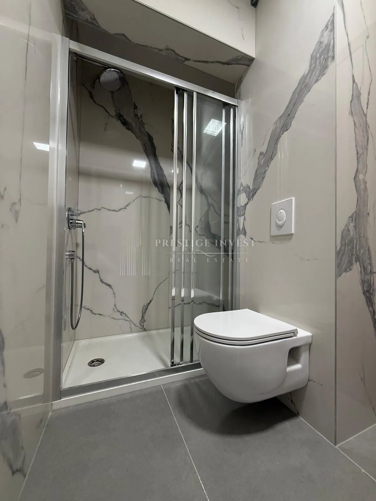 zadar- penthouse s galerijom i krovnom terasom - slika 11
