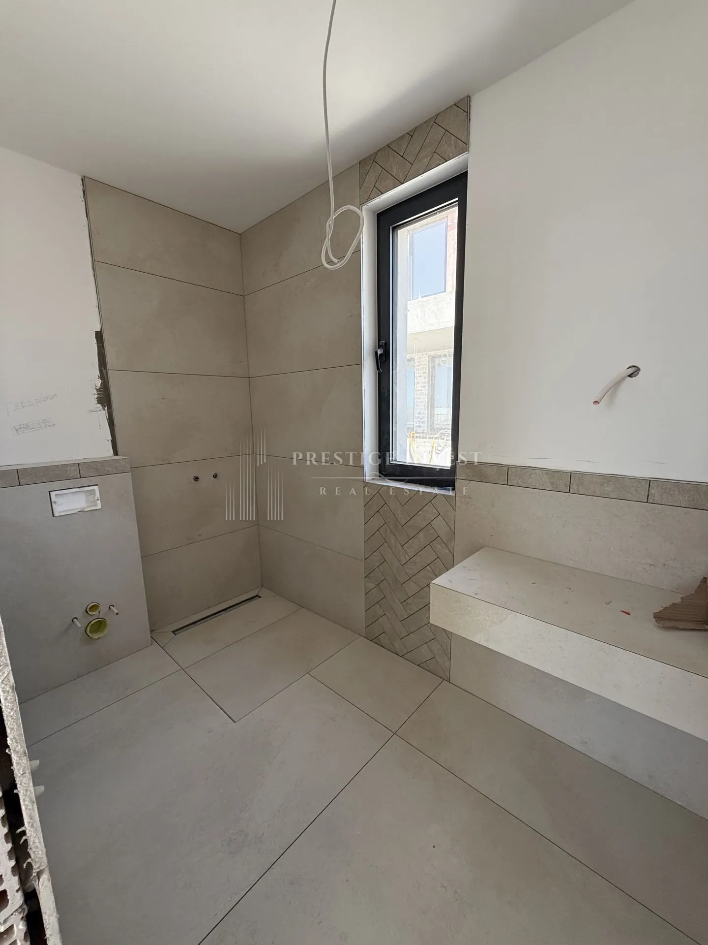 vodice- eksluzivna vila s panormaskim pogledom za otoke - slika 37