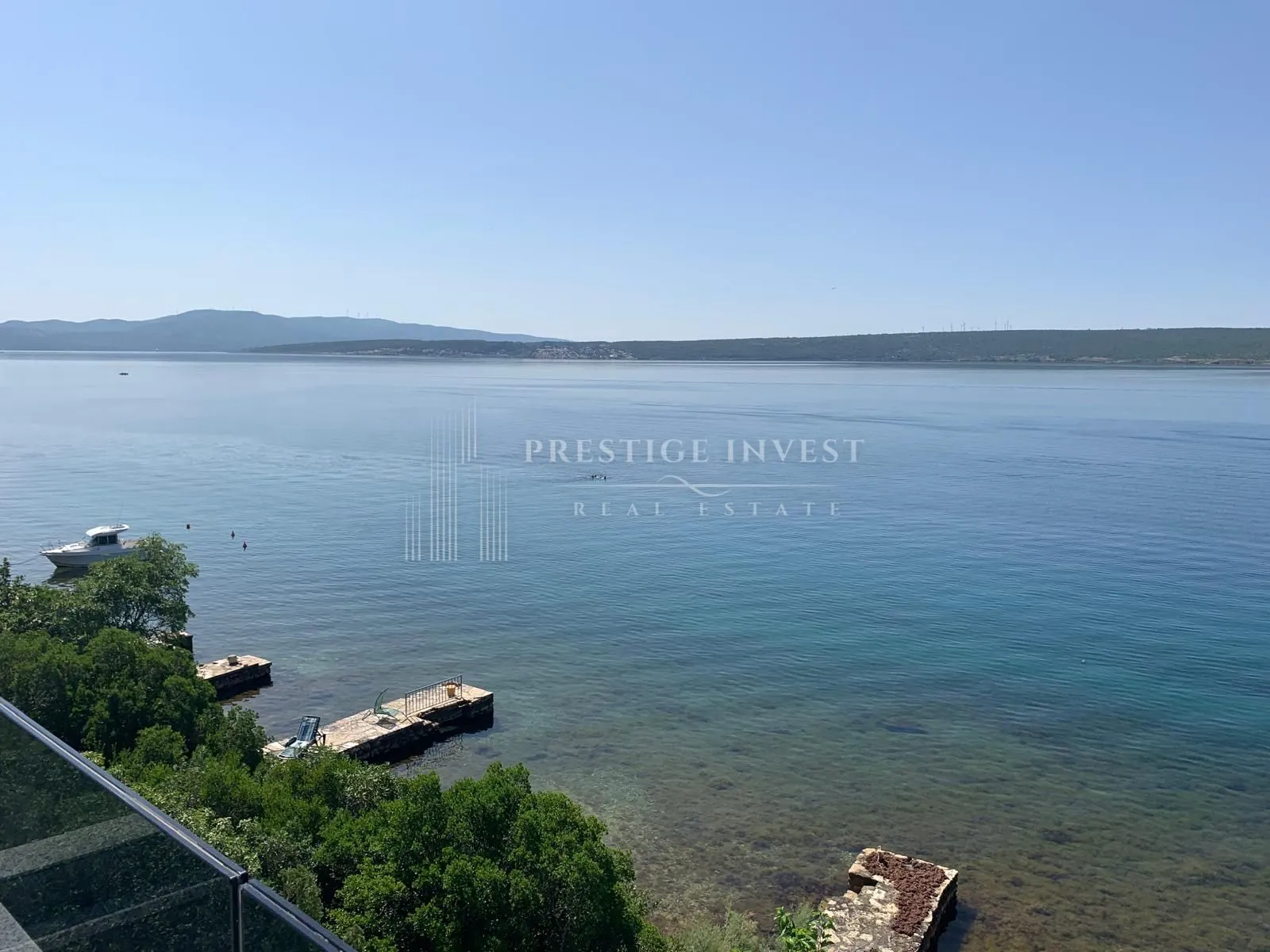 luksuzna vila prvi red uz more, okolica zadra - slika 12