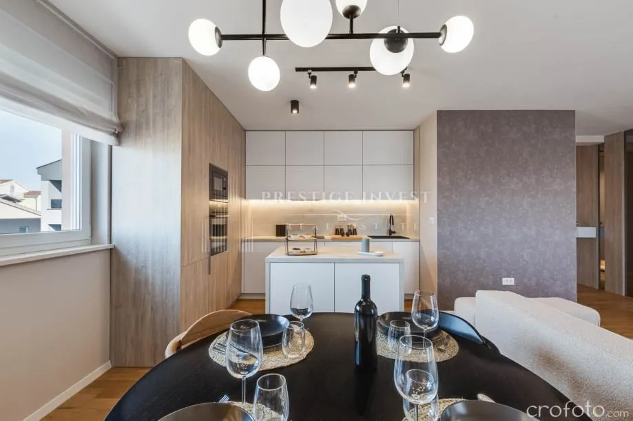 zadar-dvosoban penthouse s krovnom terasom - slika 12