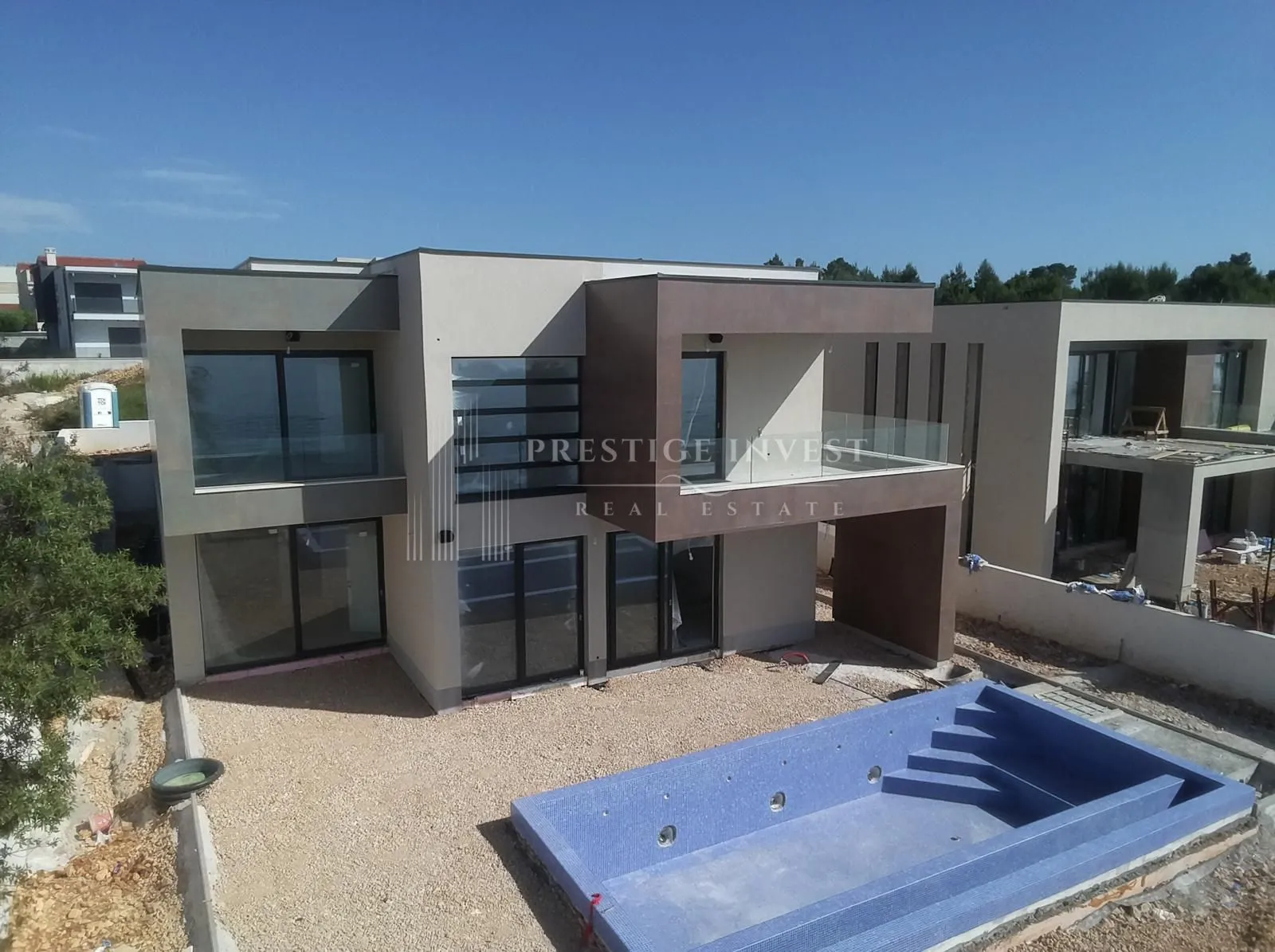 luksuzna vila prvi red uz more- wellness, garaža, bazen - slika 3