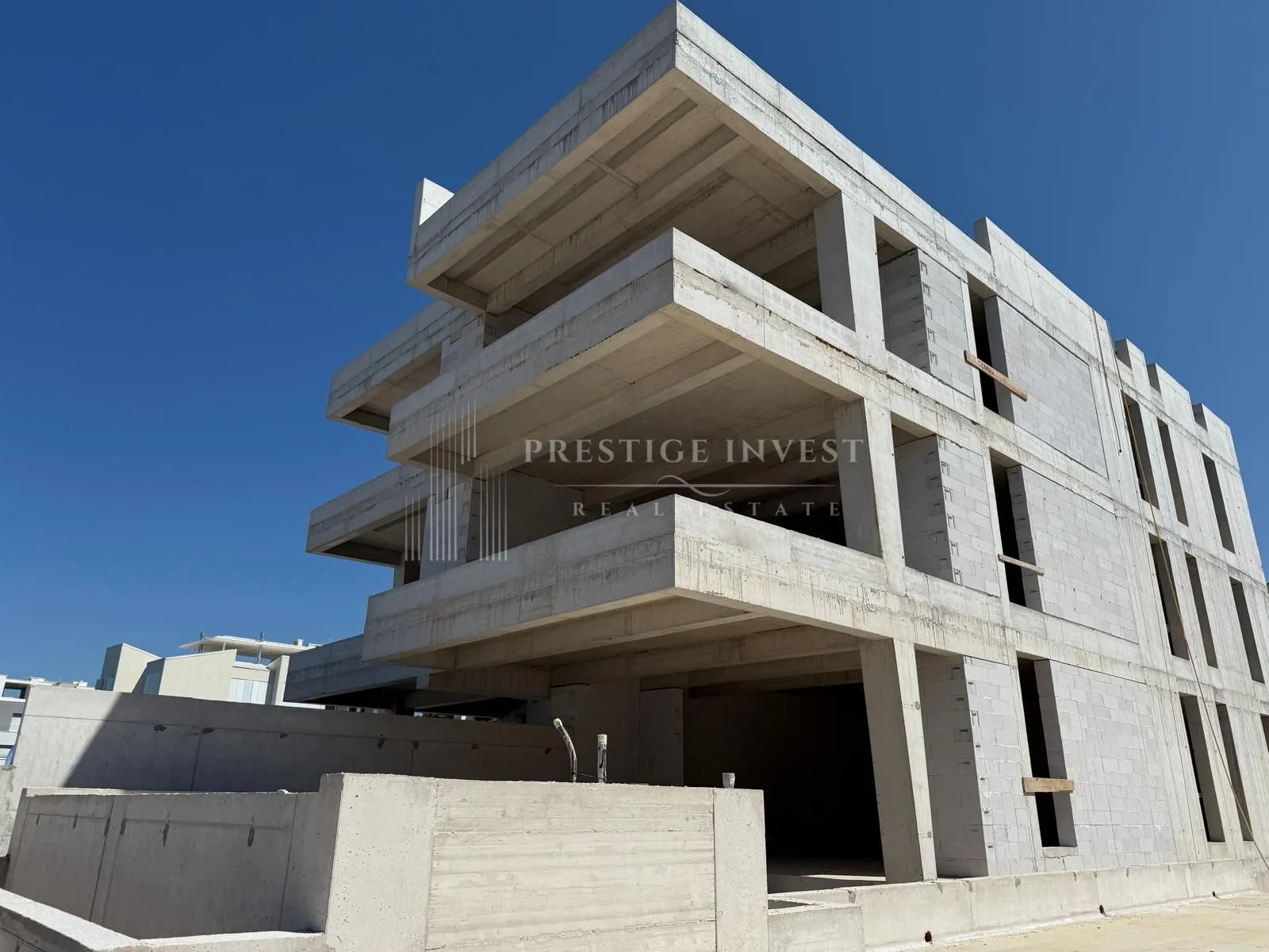 luksuzan penthouse prvi red uz more i krovna terasa - slika 11