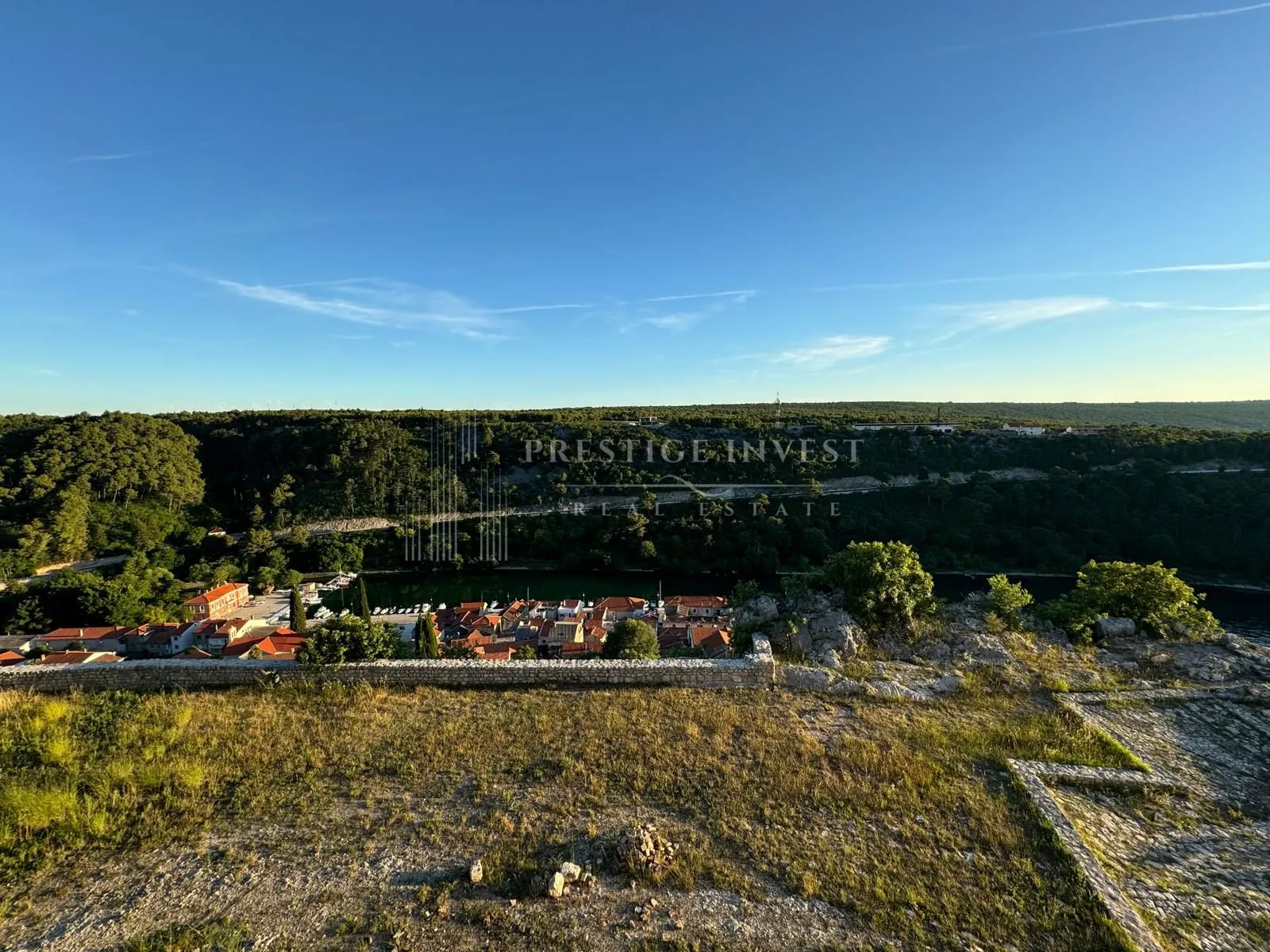 prilika- građevinsko zemljište- 4.000m2 - slika 3
