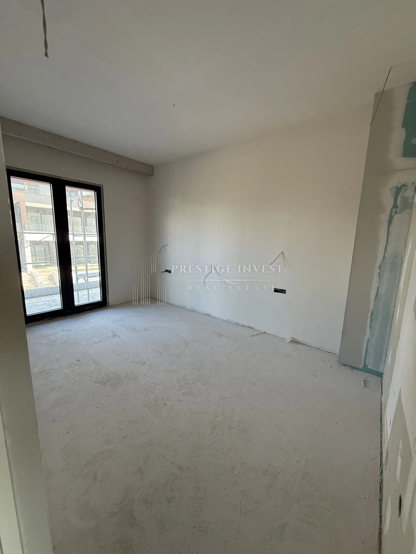 prvi red uz more- dvosoban stan s3- 90m2 - slika 27