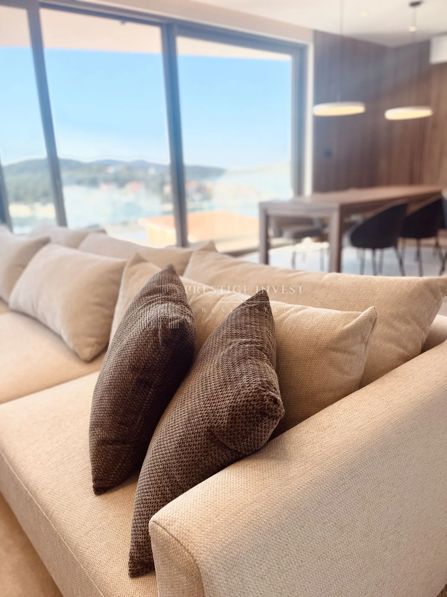 rogoznica- centar- luksuzan namješten penthouse - slika 29