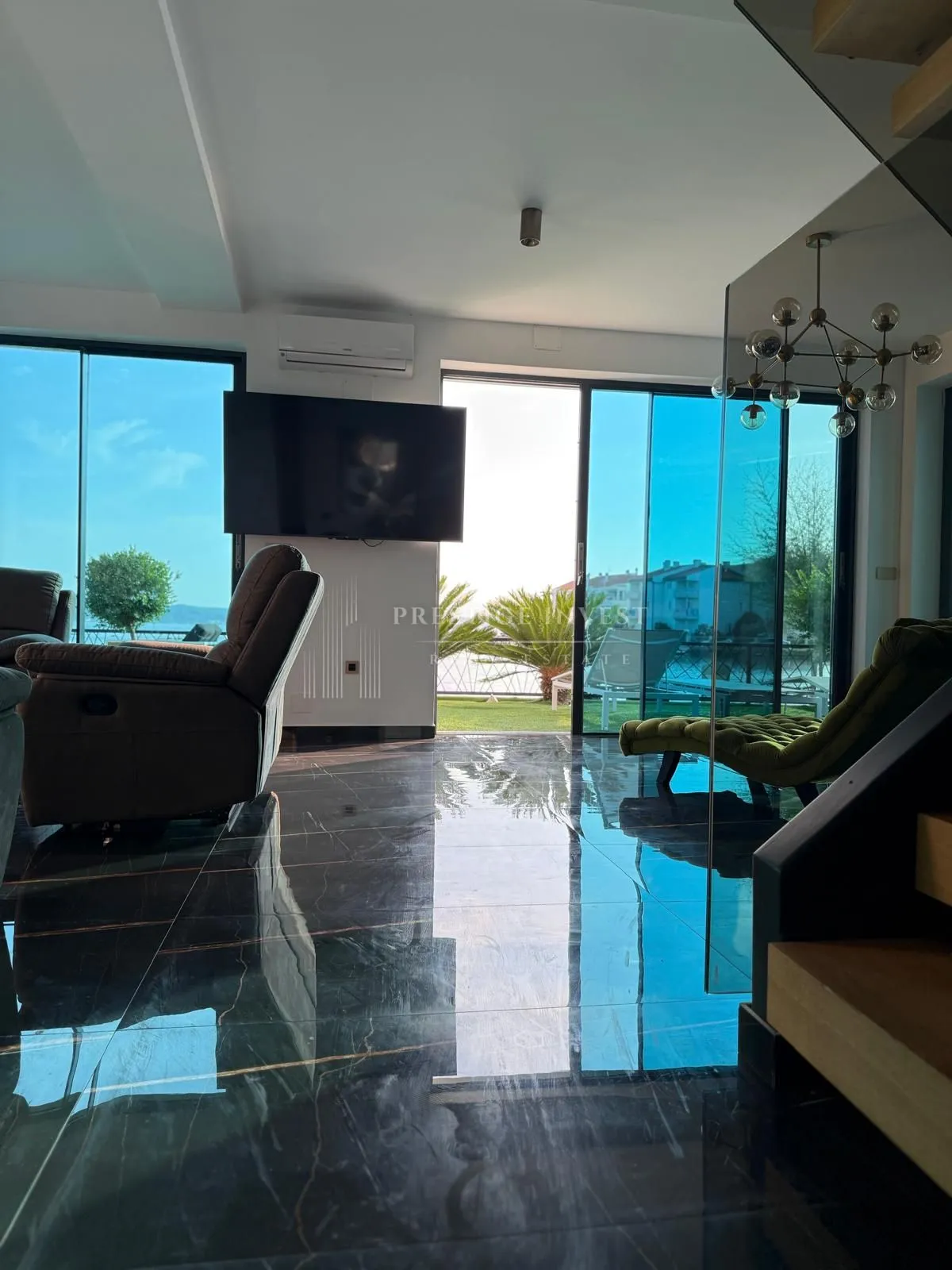 sukošan- luksuzan penthouse prvi red uz more - slika 20