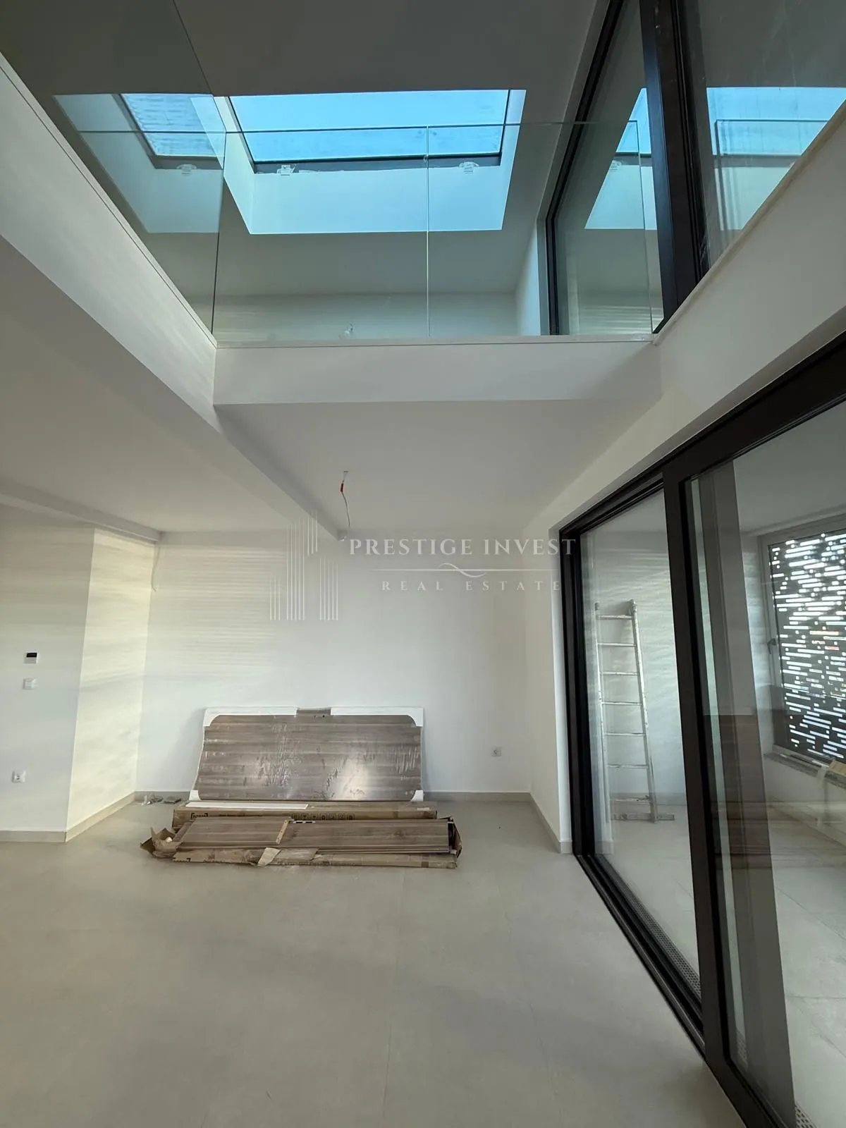 zadar- penthouse s galerijom i krovnom terasom - slika 22