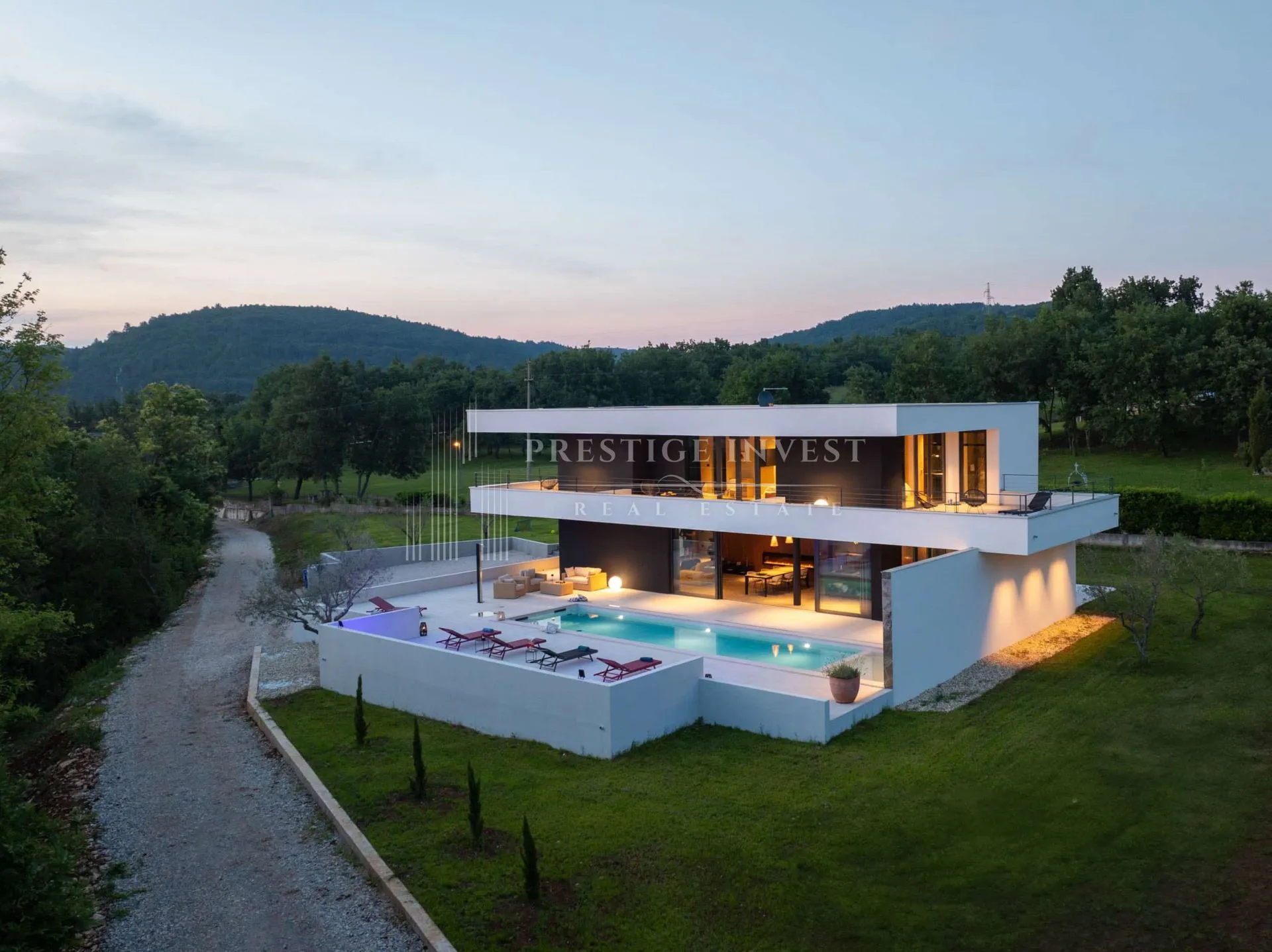 istra- luksuzna dizajnerska vila na osami - slika 6