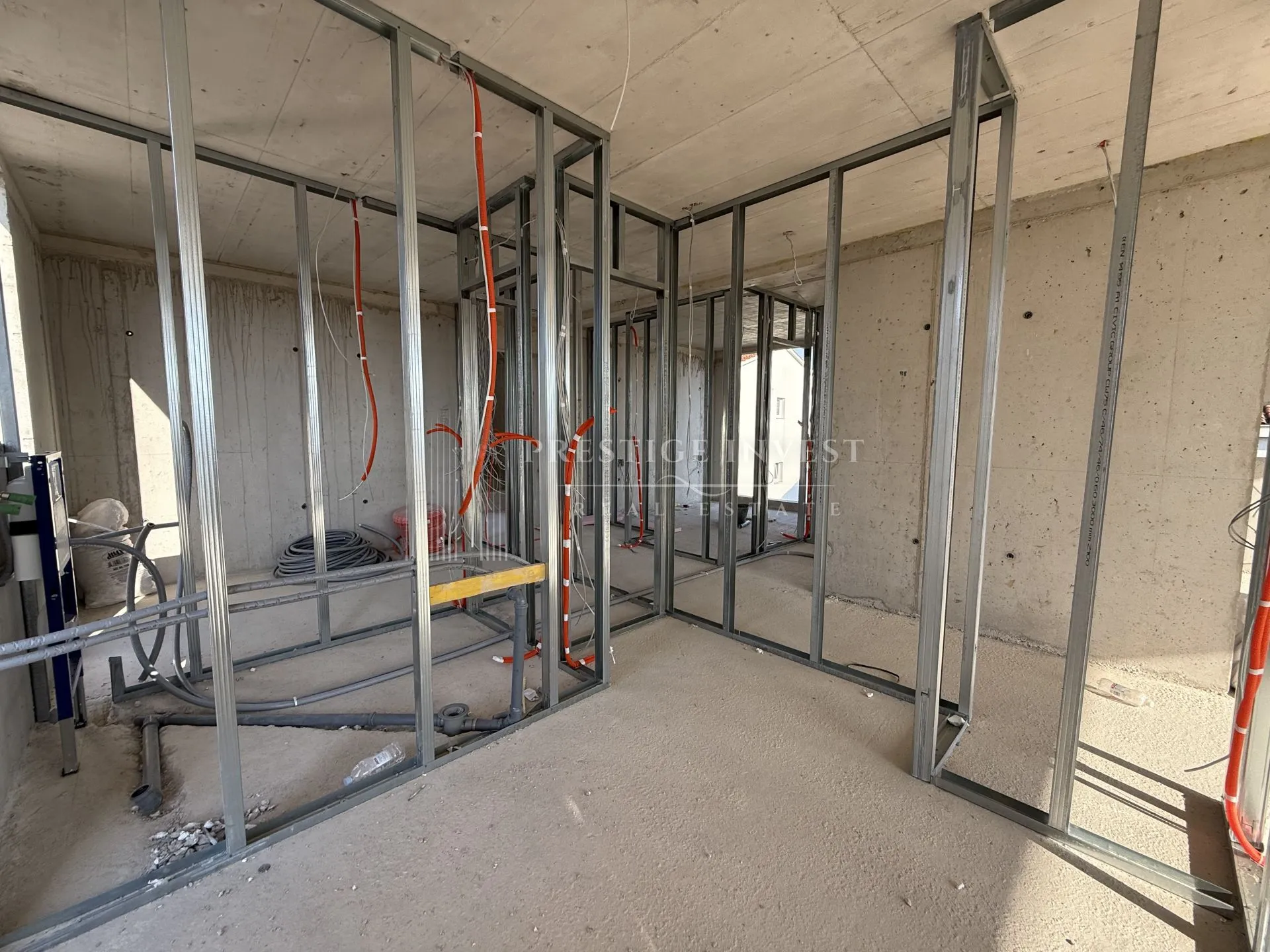 zadar- novogradnja- 3- soban stan- lift, garaža - slika 33