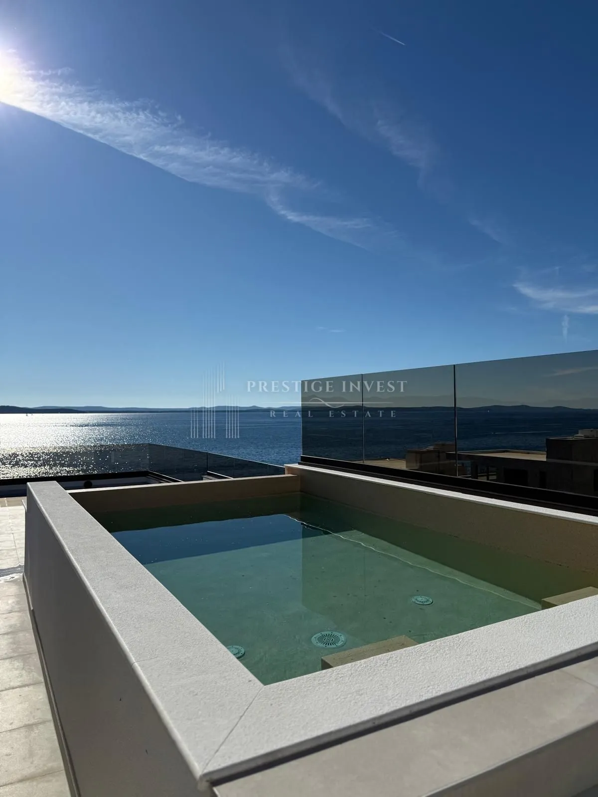 penthouse- pogled na more- bazen, krovna terasa - slika 3