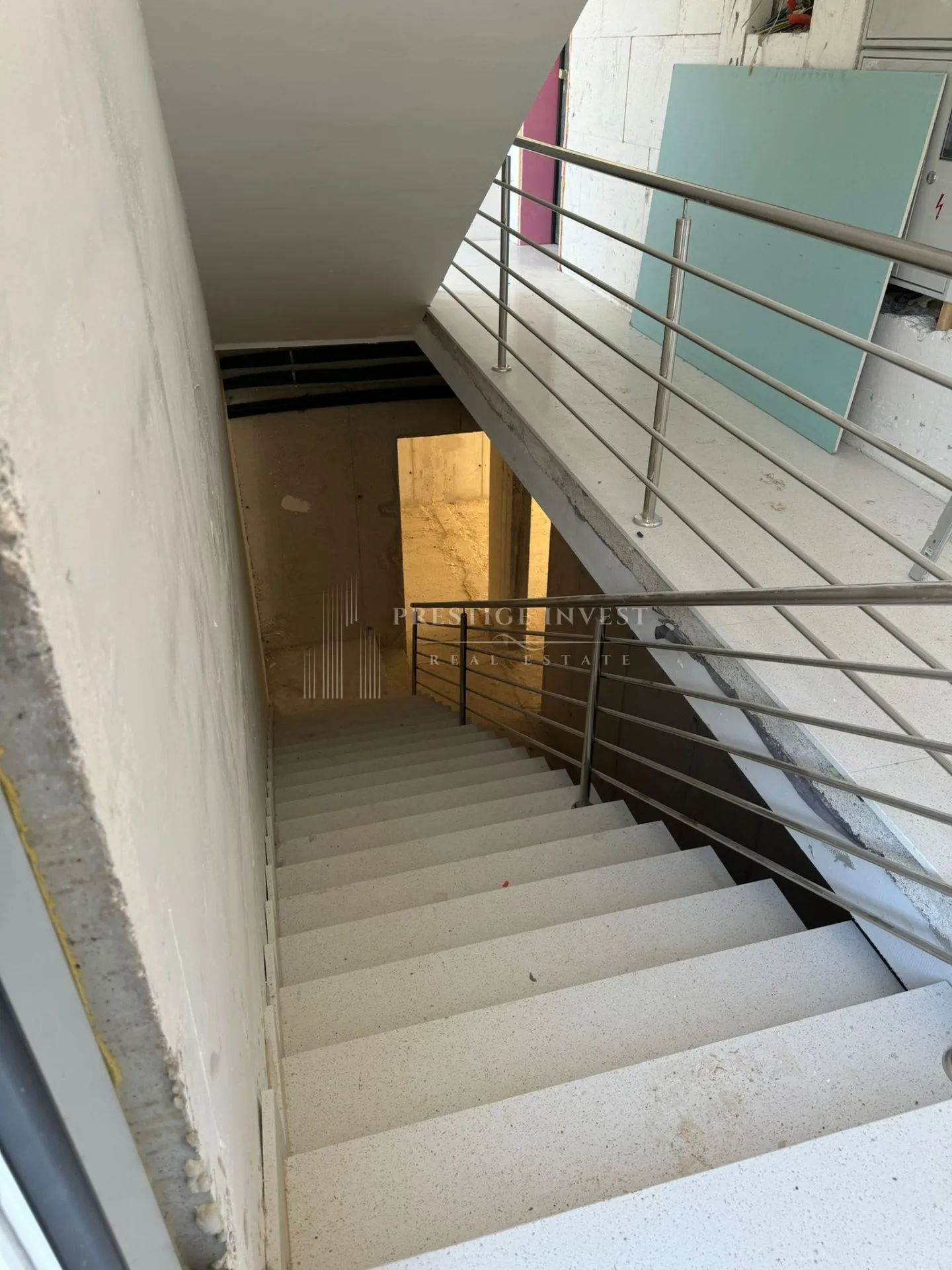 pakoštane-novogradnja-trosoban stan 70 m od mora - slika 11