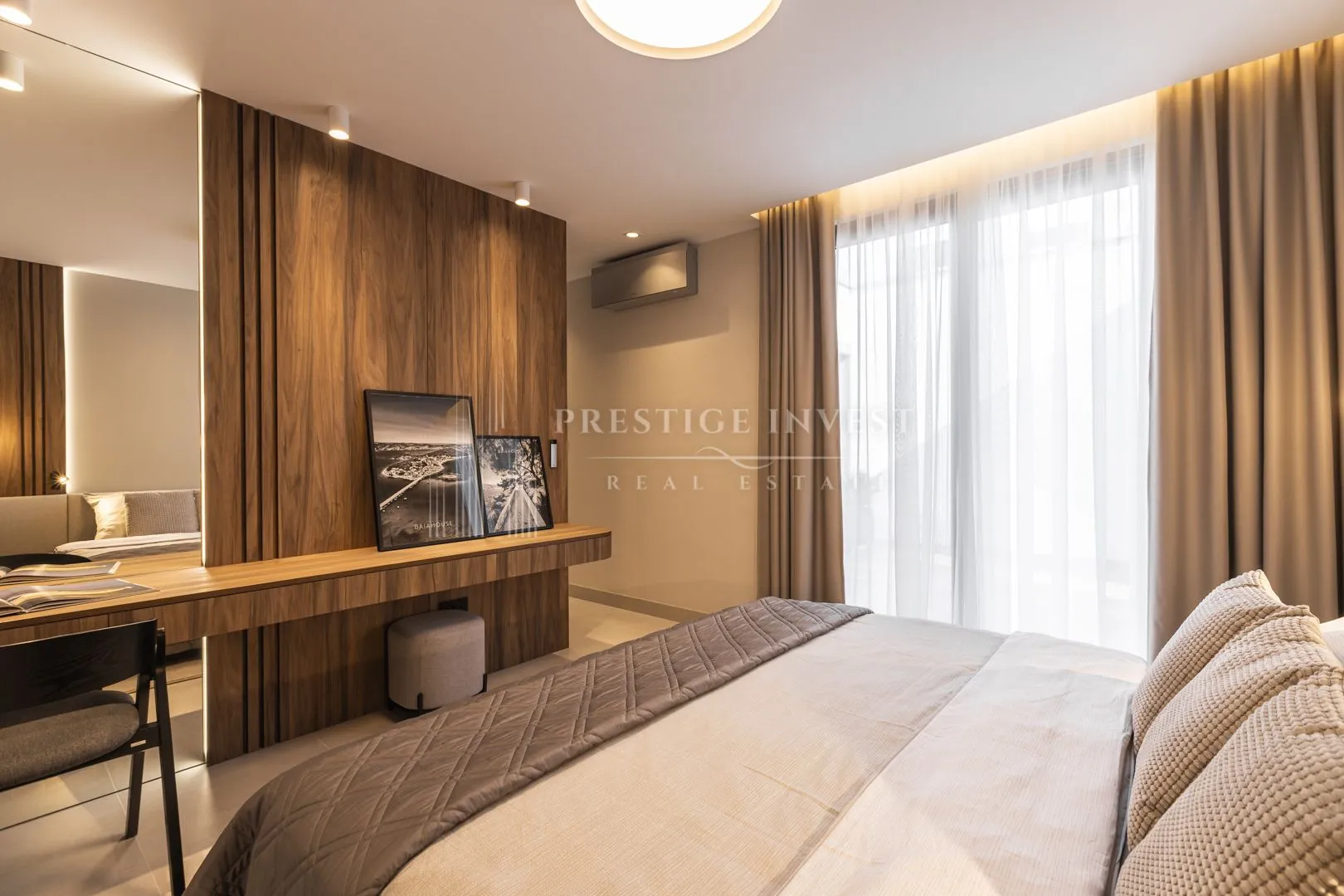 rogoznica- centar- luksuzan namješten penthouse - slika 30