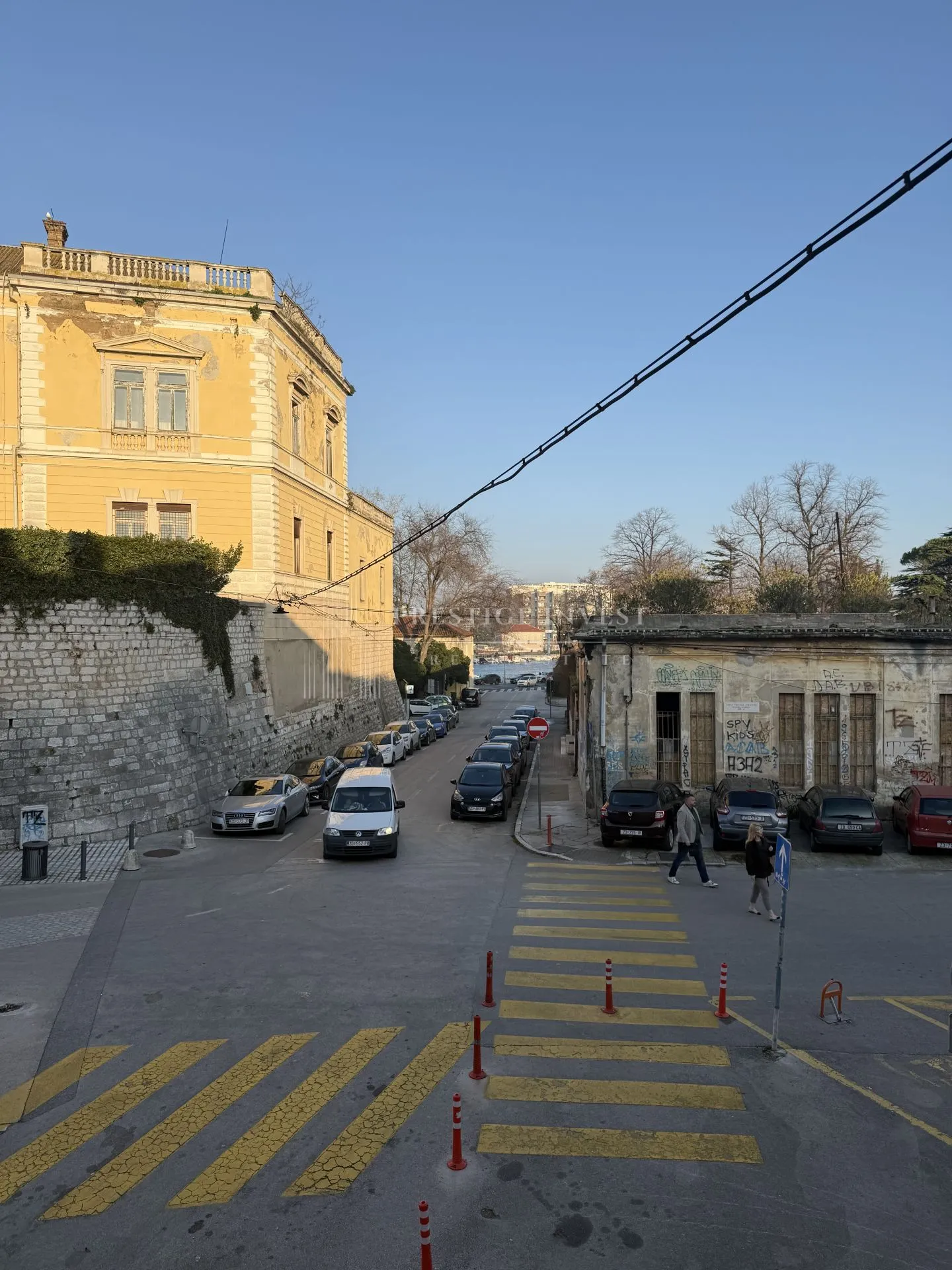 poluotok- četverosoban 82m2 - centar - slika 2