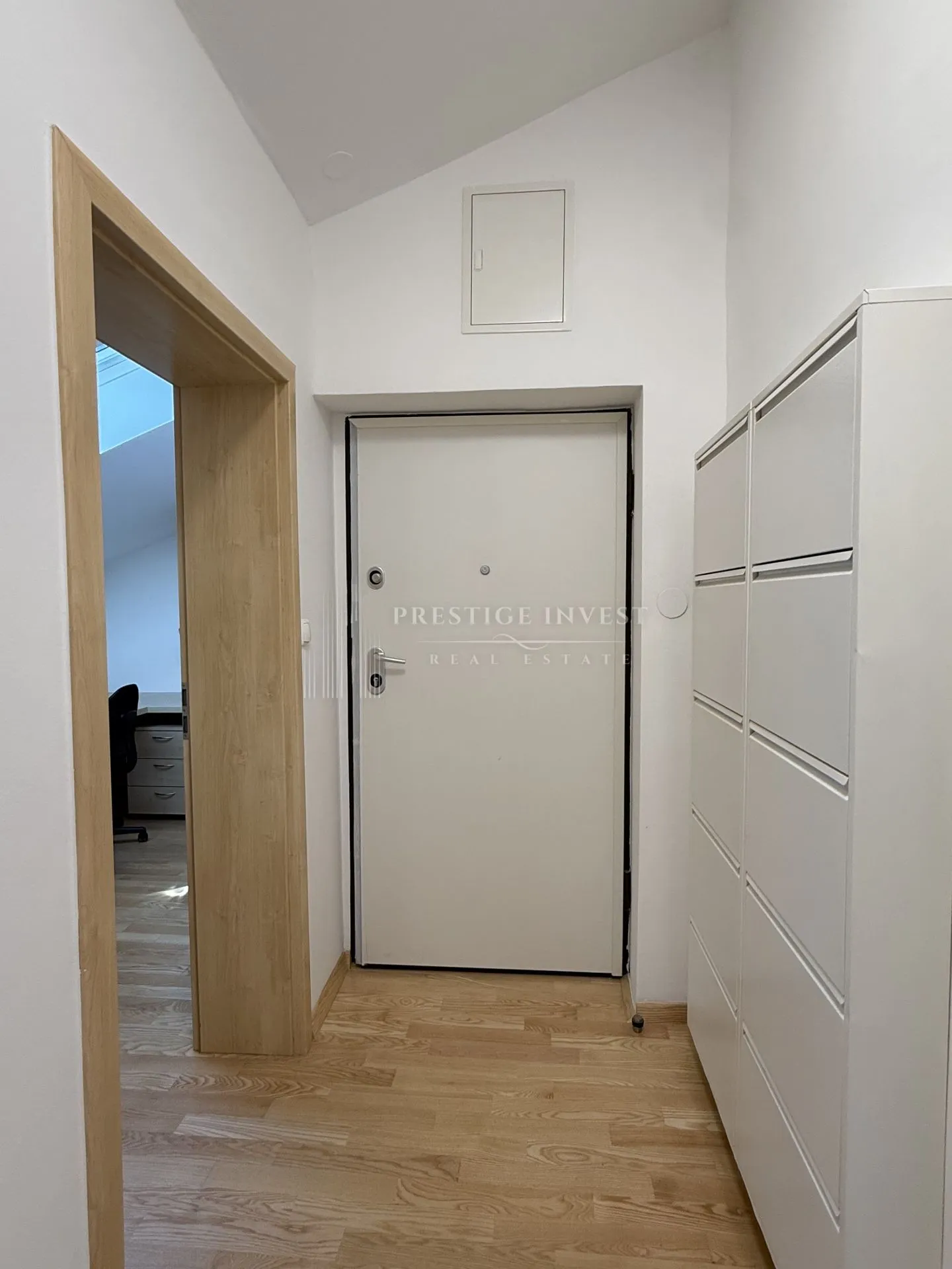 zadar- trosoban stan s garažom- 90m2 - slika 16