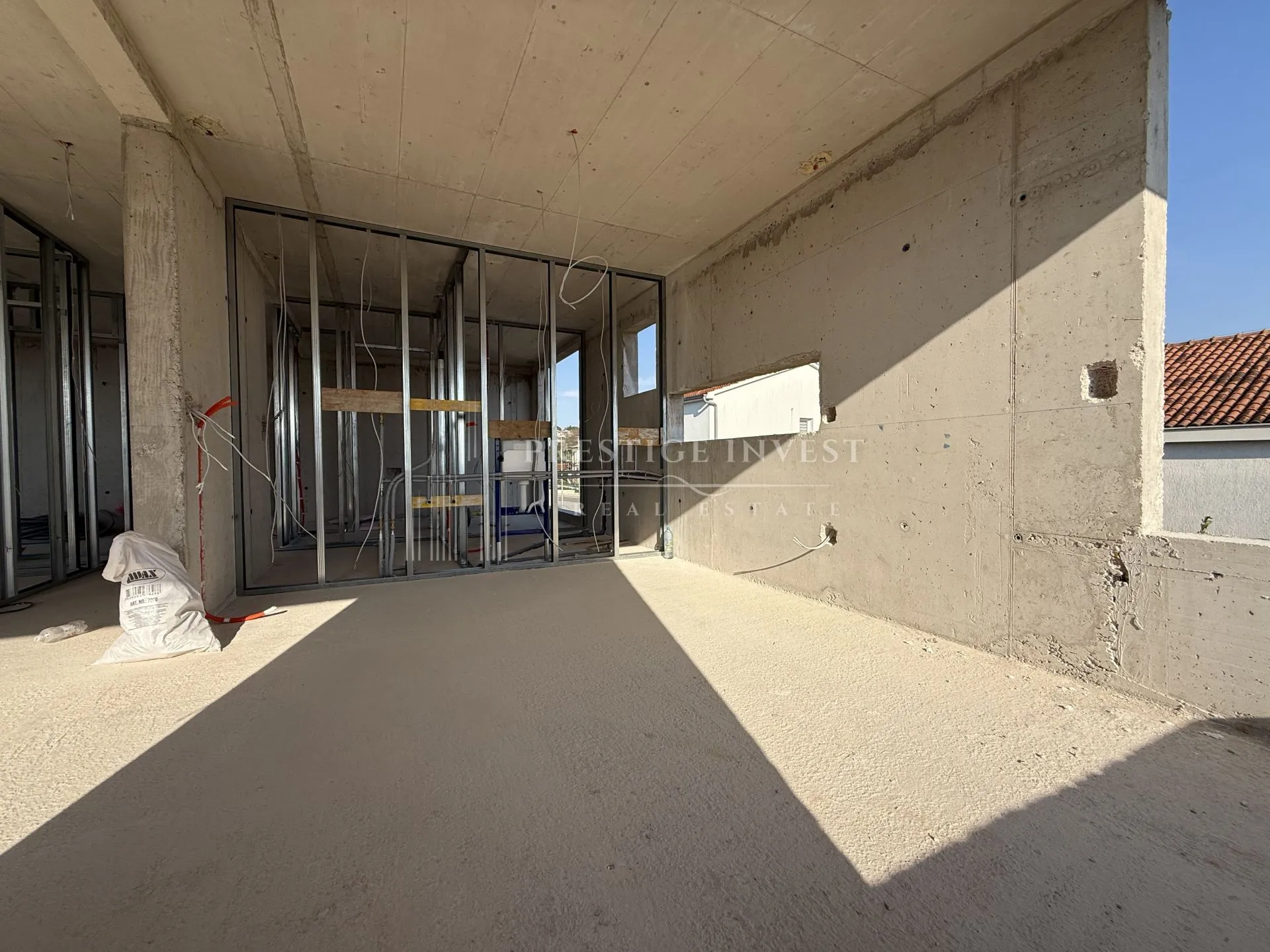 zadar- novogradnja- 3- soban stan- lift, garaža - slika 35
