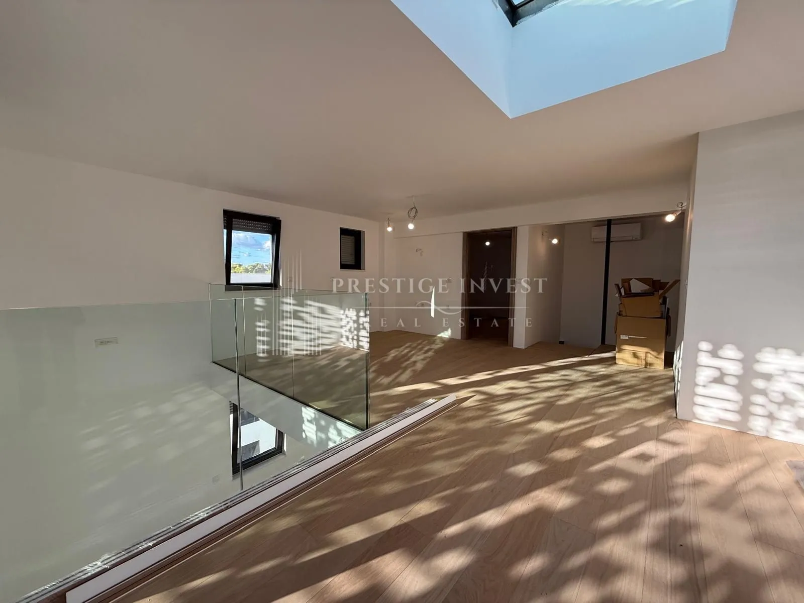 zadar- penthouse s galerijom i krovnom terasom - slika 44
