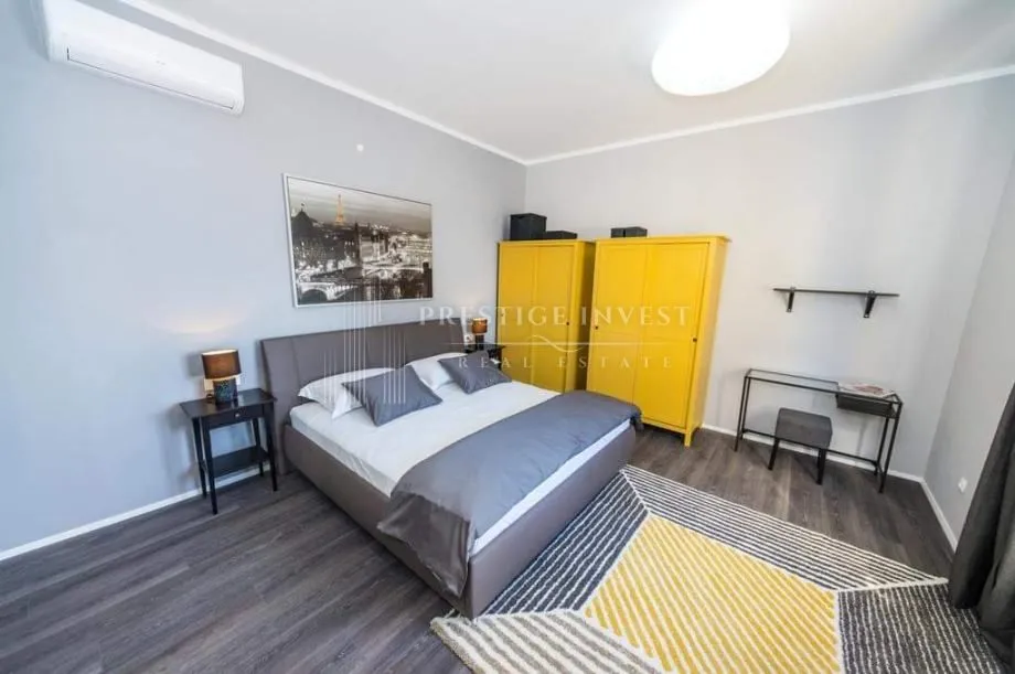 zadar- centar- prvi red uz more- 76m2- prilika - slika 8
