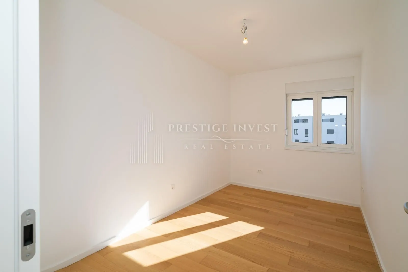 zadar-namješten trosoban penthouse s garažom - slika 53