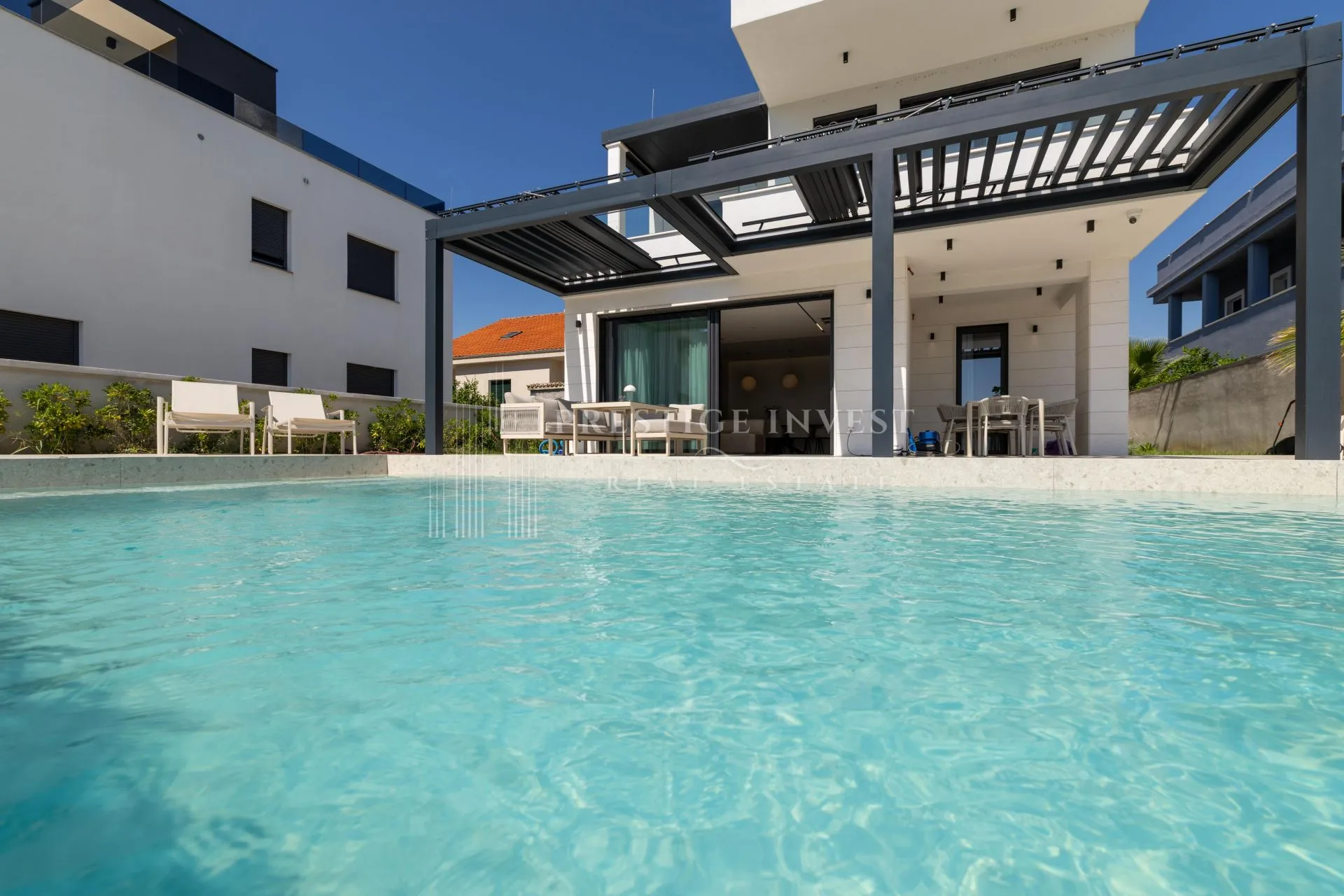 zadar- luksuzan penthouse s pogledom na more- blizina plaže - slika 60