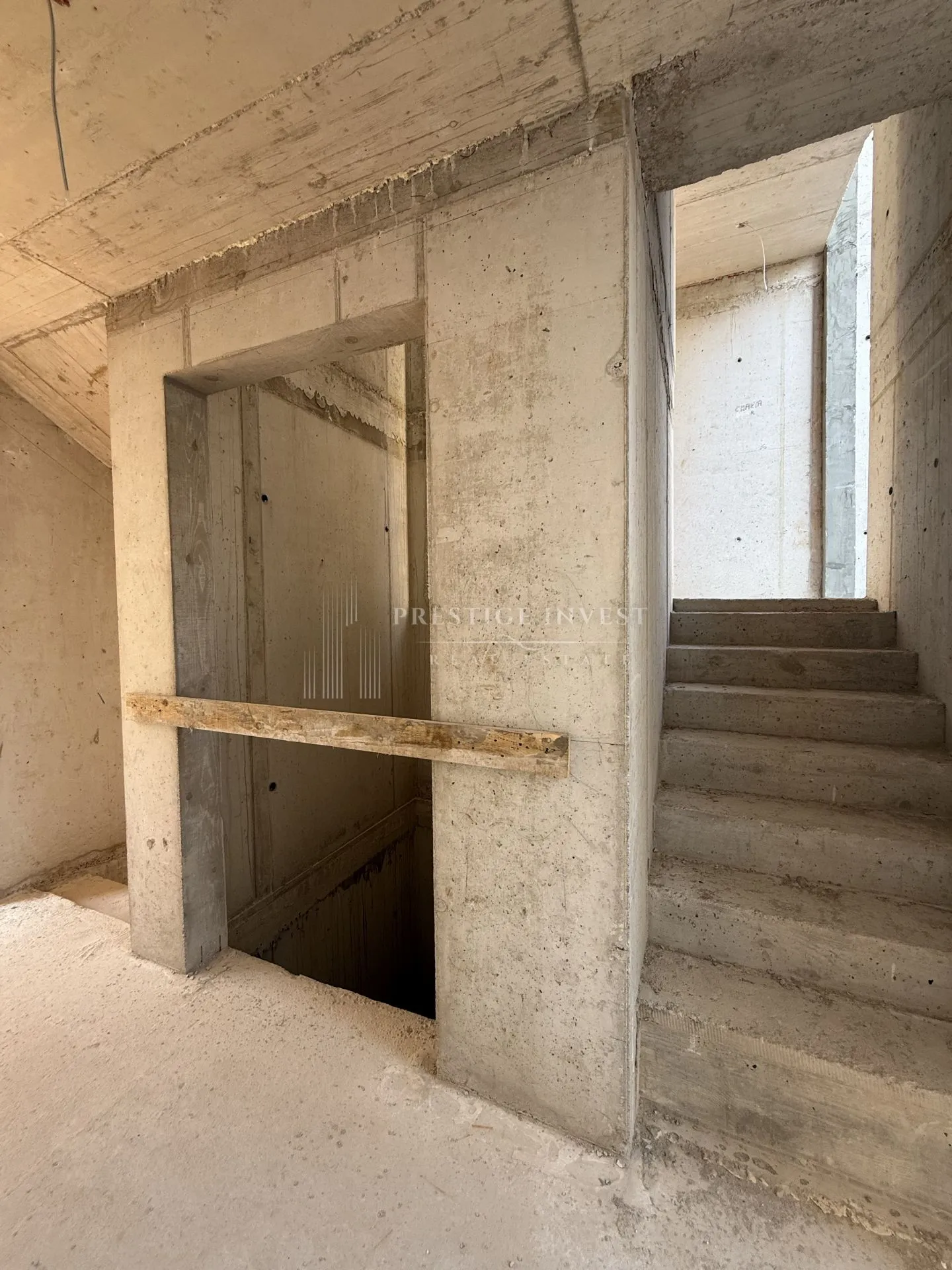 zadar- novogradnja- 3- soban stan- lift, garaža - slika 22