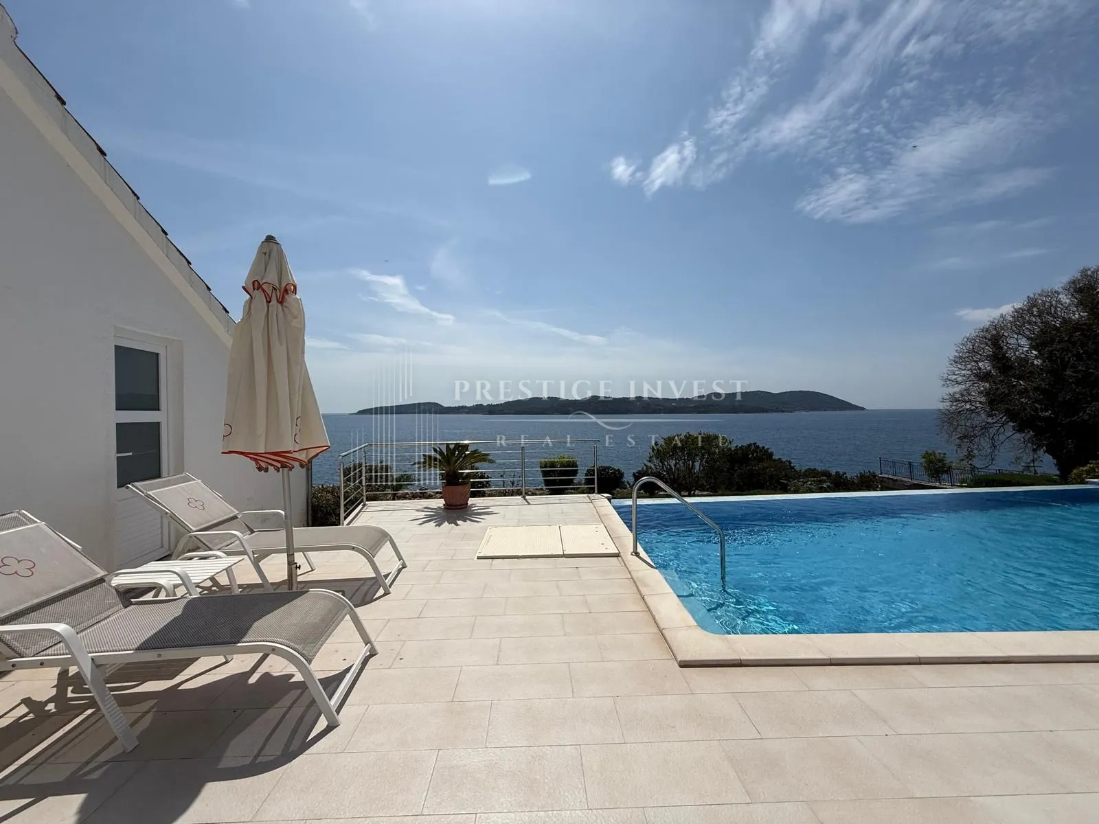dubrovnik- prvi red uz more- jedinstvena prilika - slika 95