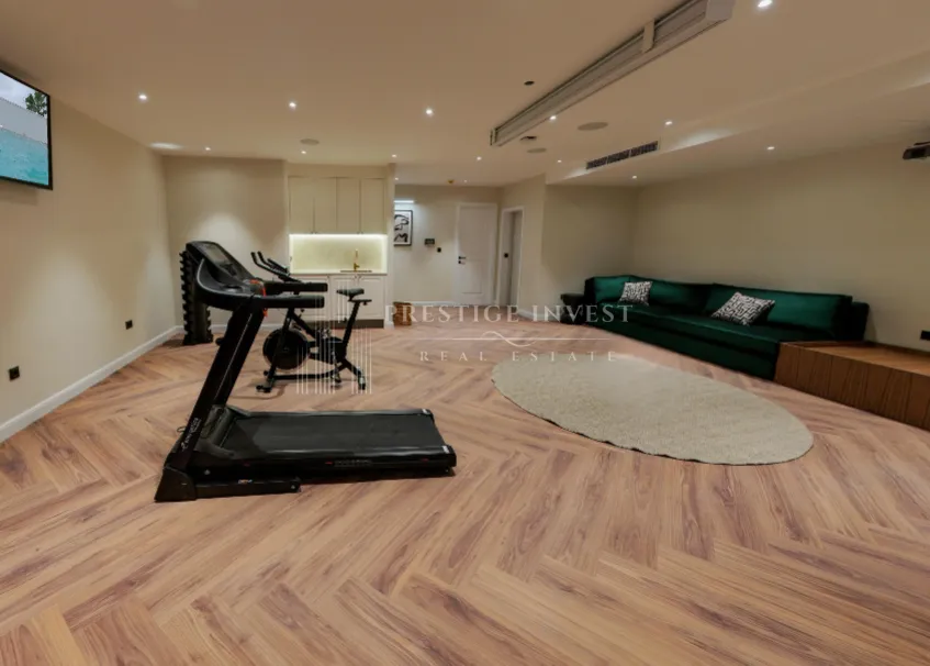 luksuzna vila prvi red uz plažu - 5 spavaćih soba, lift, garaža - slika 21