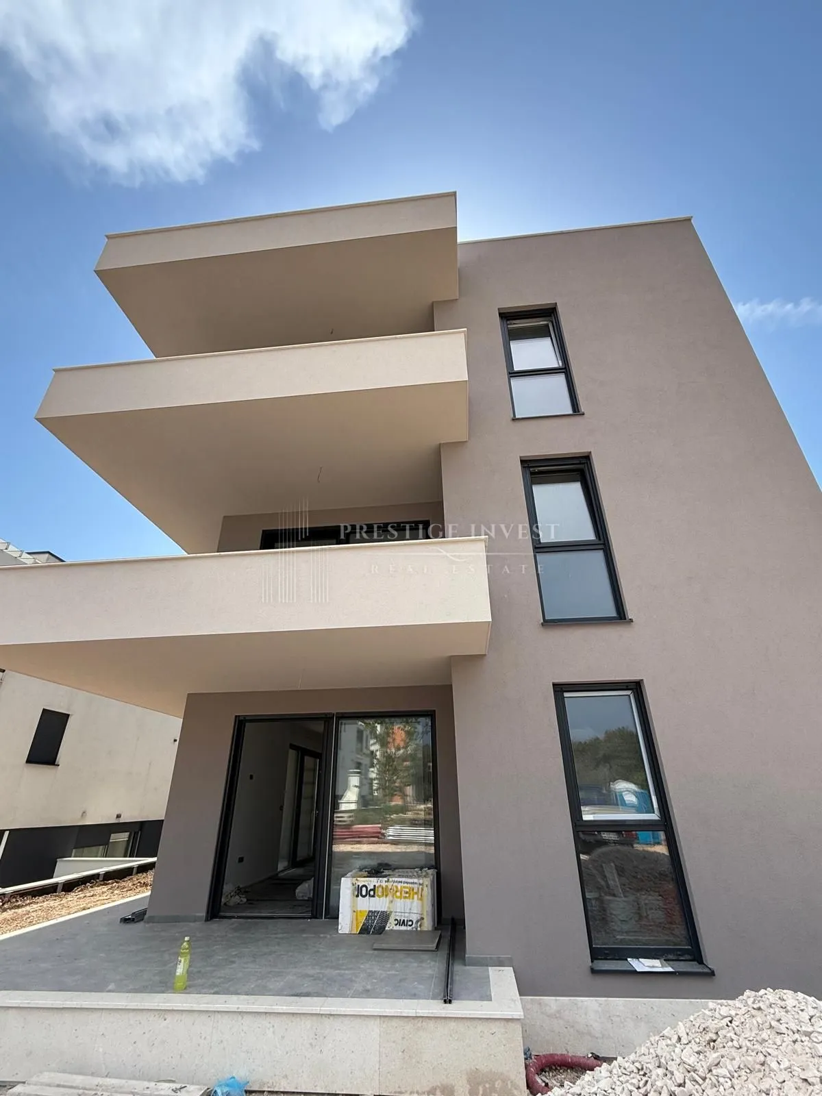 diklo- zadar- s3- dvosoban stan 2 red od mora - slika 13