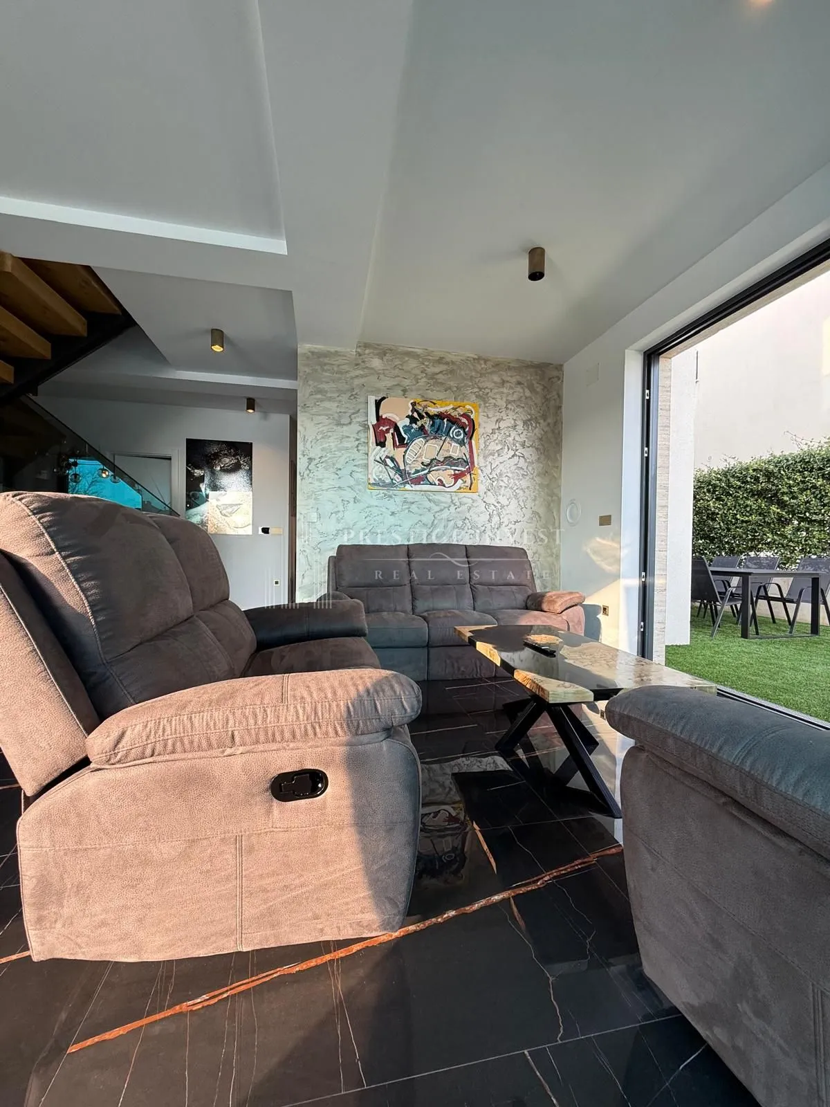 sukošan- luksuzan penthouse prvi red uz more - slika 25