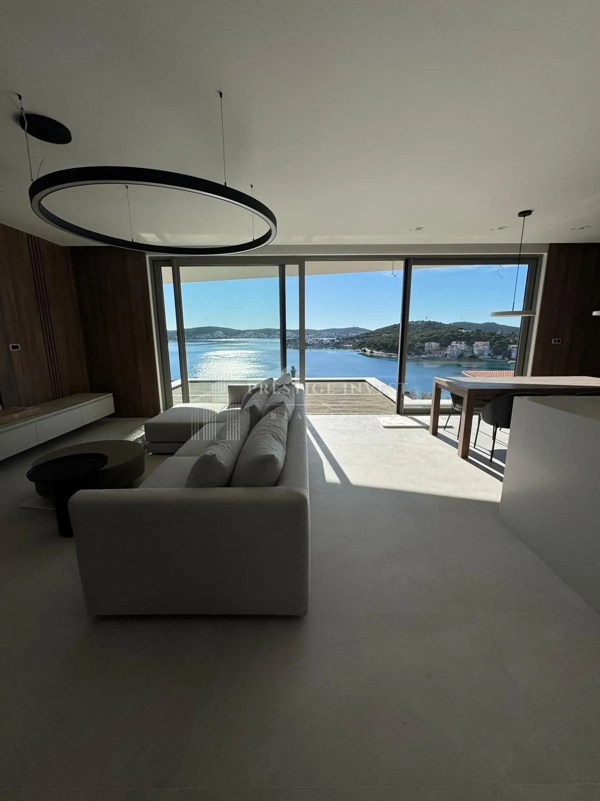 rogoznica- centar- luksuzan namješten penthouse - slika 94