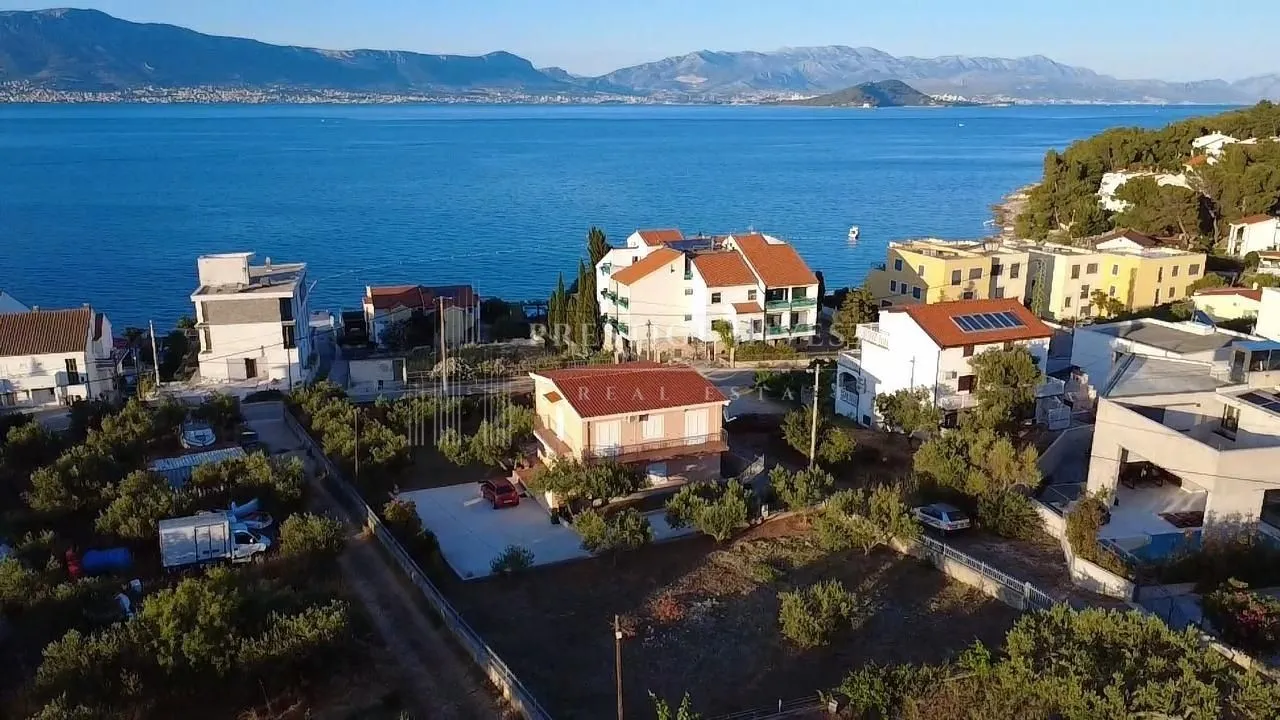 kuća, slatine, drugi red od mora - slika 2