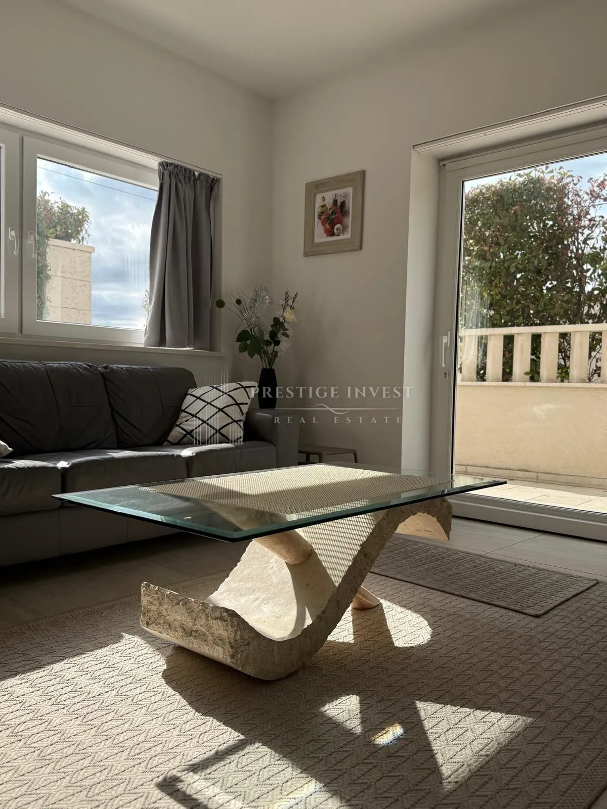kuća s 3 stana - prvi red uz more - 580m2 - slika 63