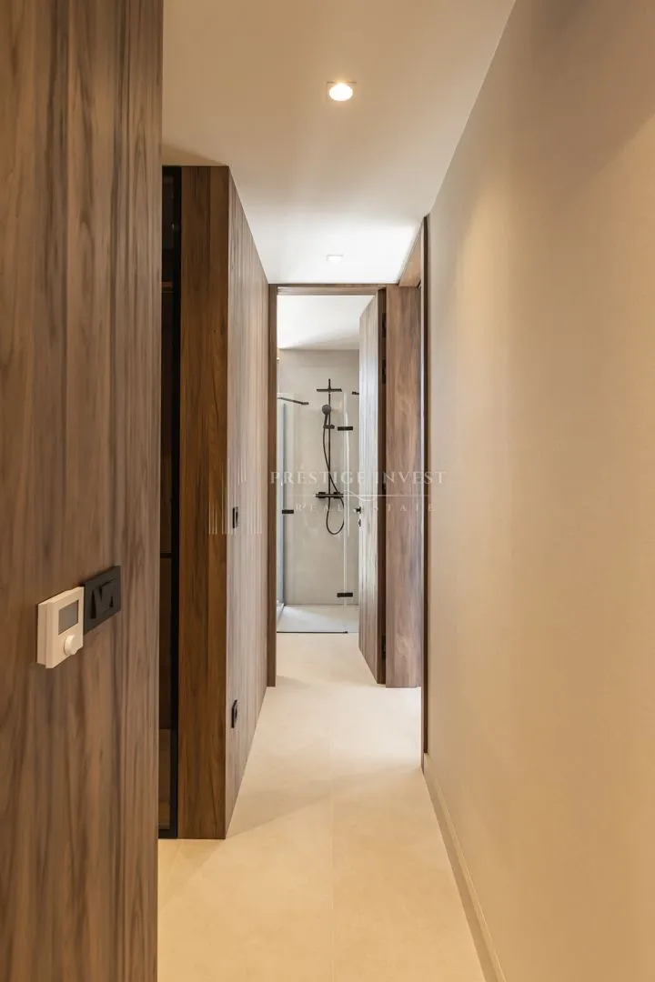 rogoznica- centar- luksuzan namješten penthouse - slika 31