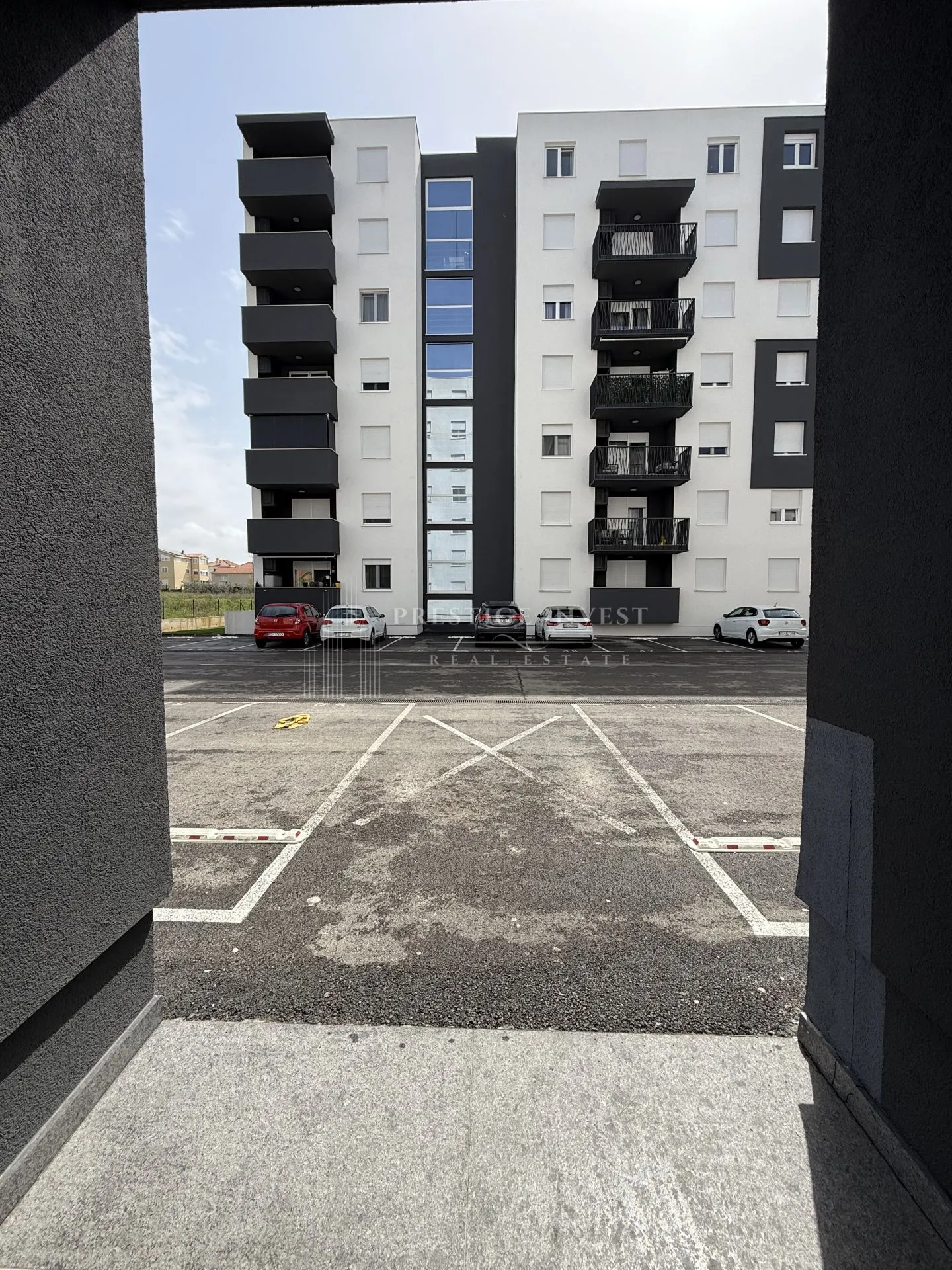 zadar- višnjik- jednosoban stan - slika 4