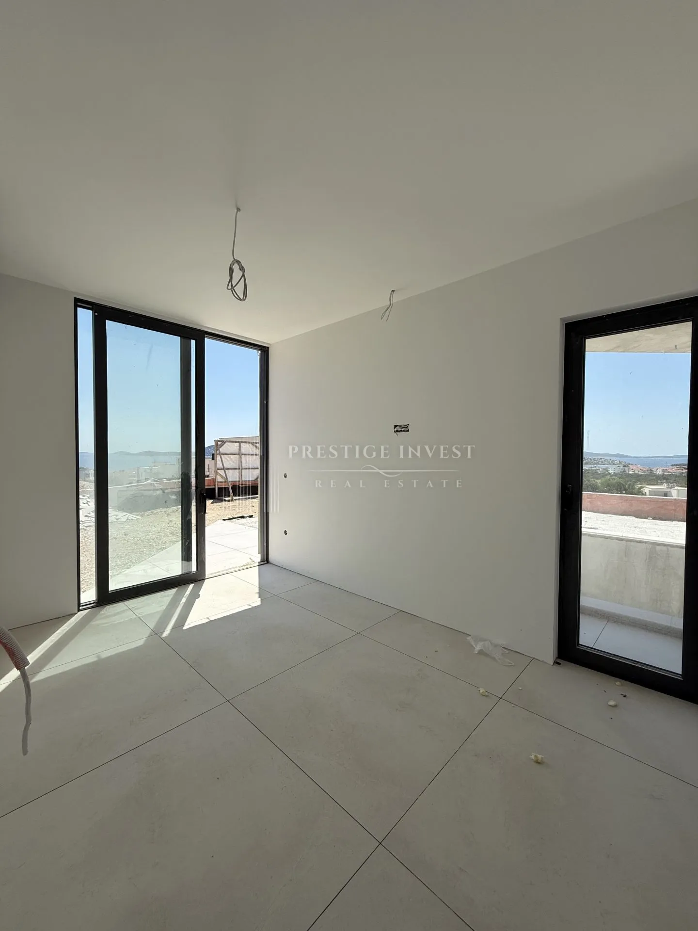 vodice- eksluzivna vila s panormaskim pogledom za otoke - slika 27