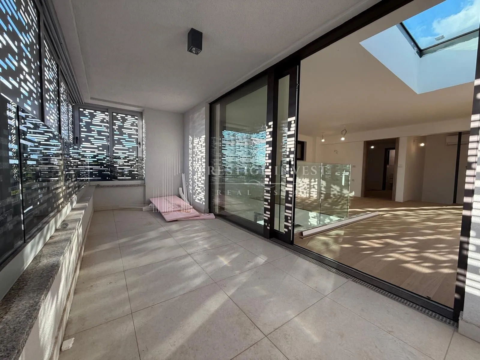 zadar- penthouse s galerijom i krovnom terasom - slika 43